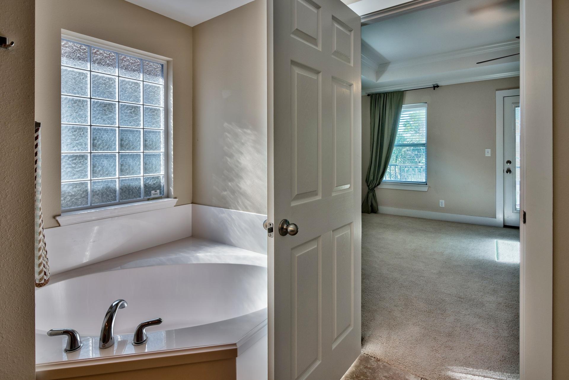 CALUSA BAY S/D - Residential