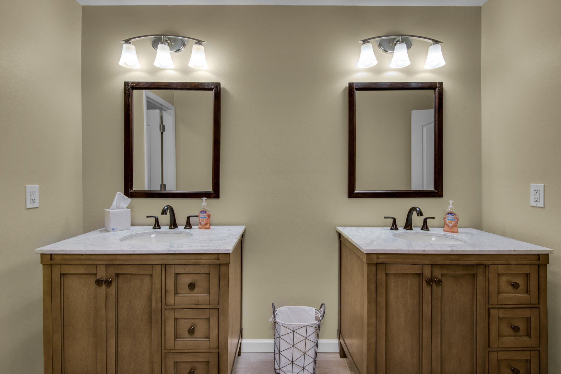 OVERBROOK 1ST ADDN - Residential