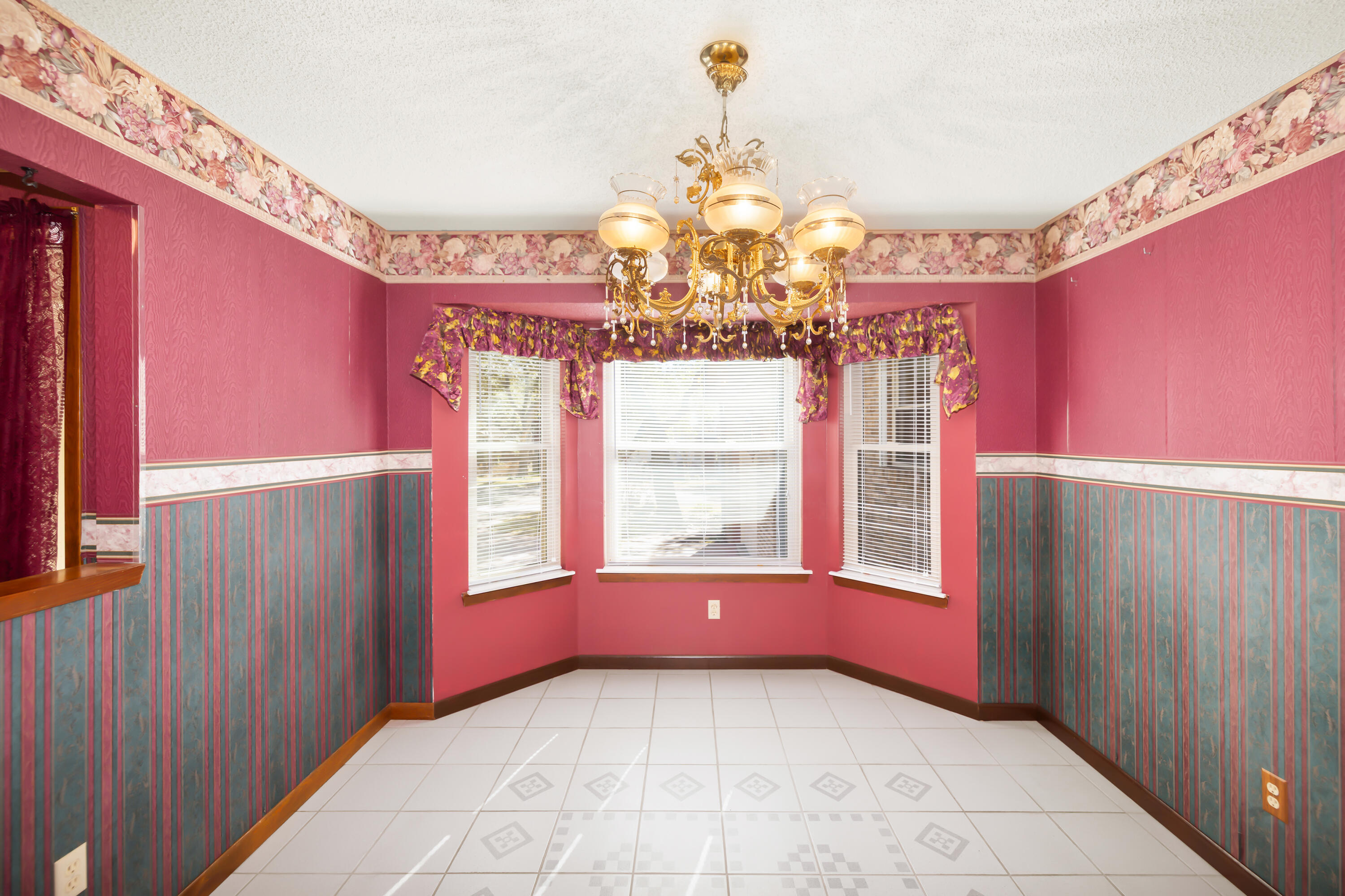 CARIBEAN VILLAGE WEST - Residential