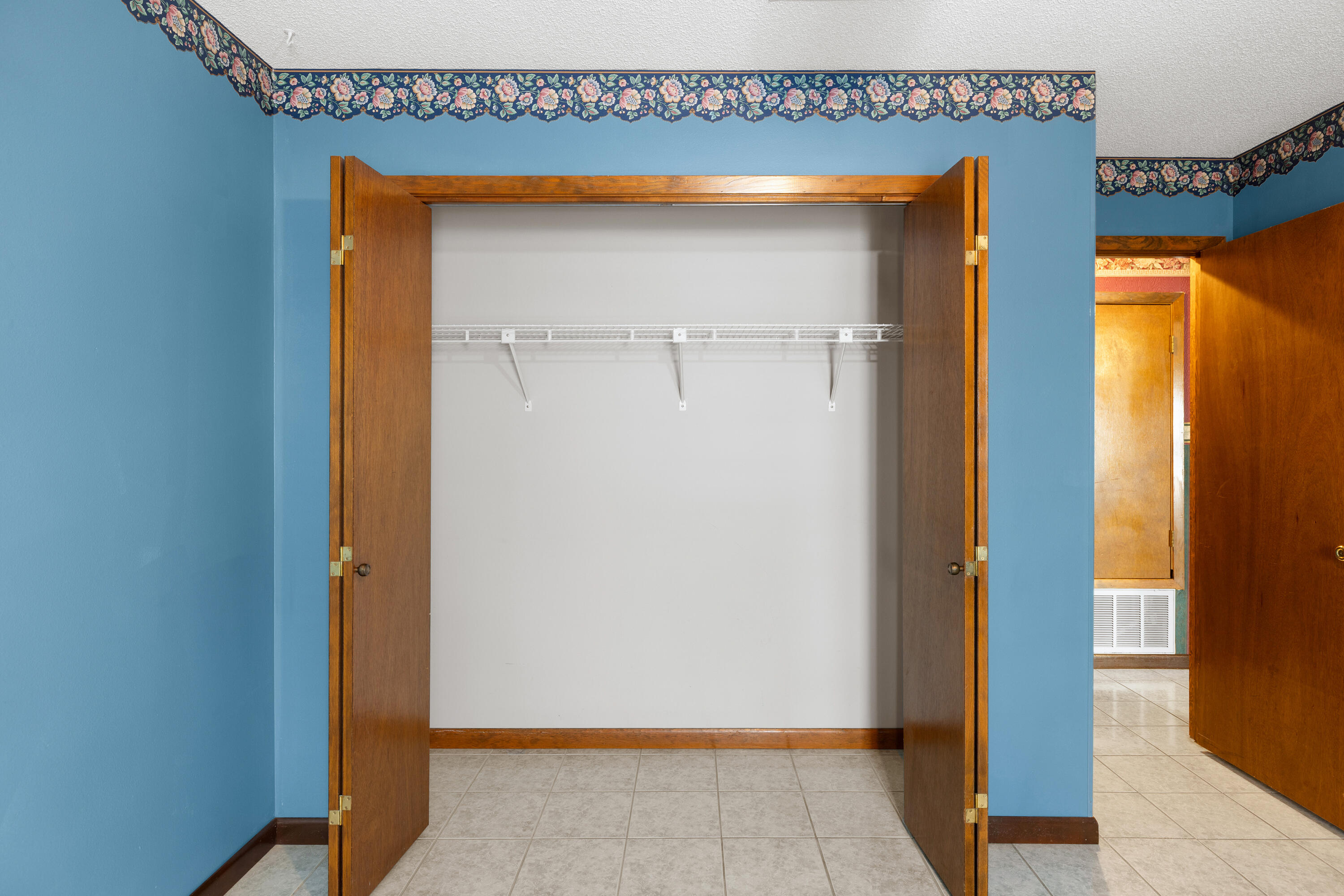 CARIBEAN VILLAGE WEST - Residential