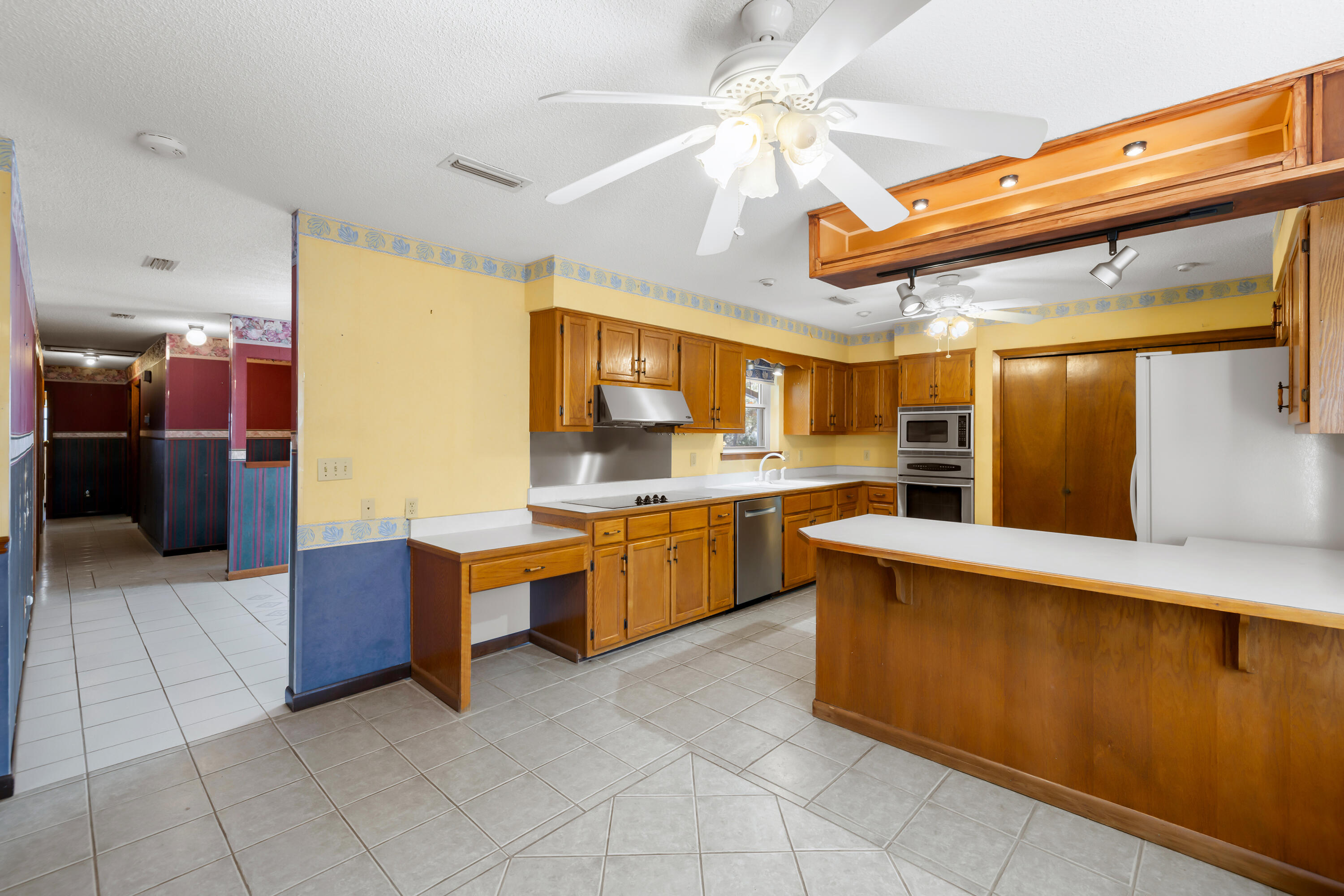 CARIBEAN VILLAGE WEST - Residential