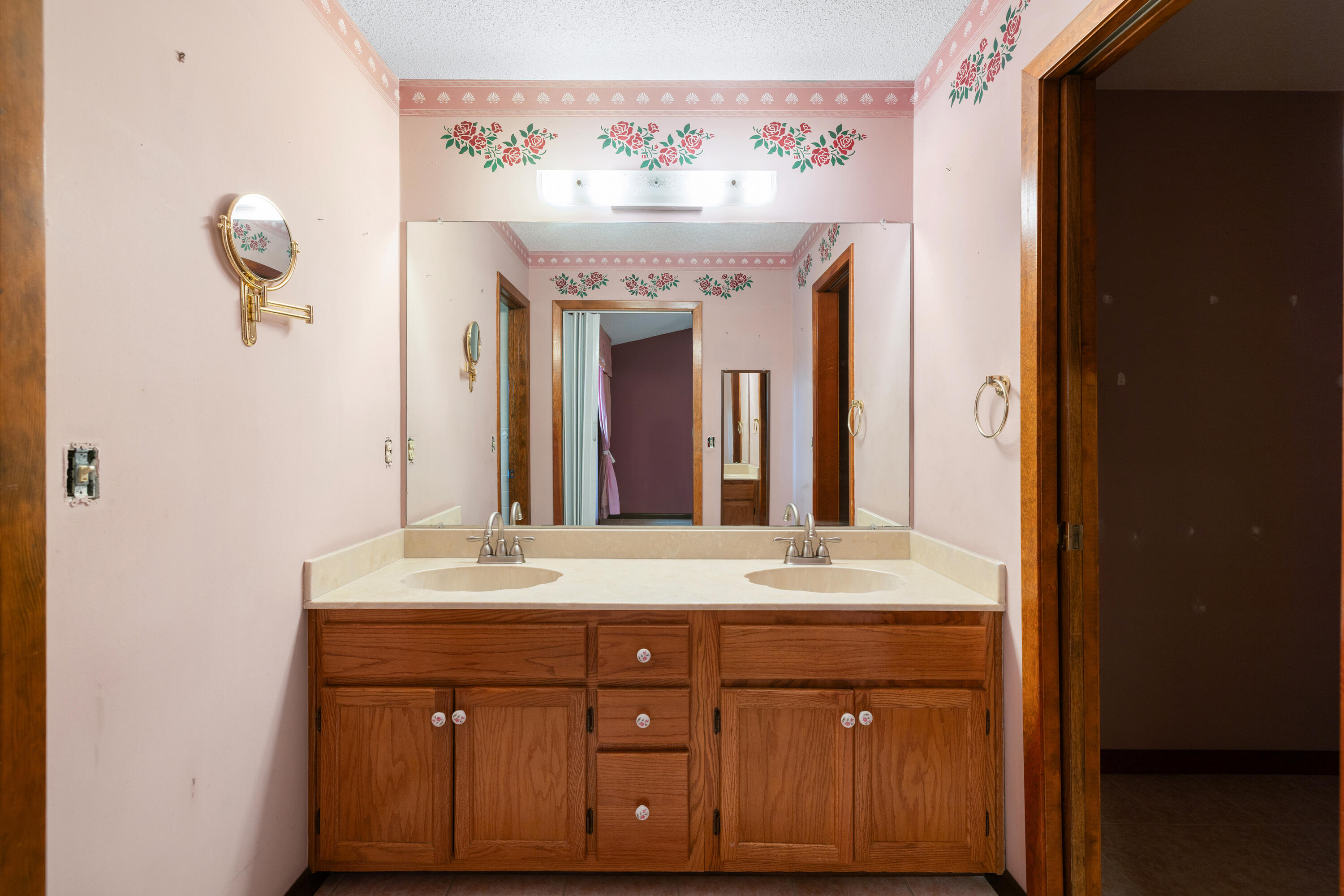 CARIBEAN VILLAGE WEST - Residential