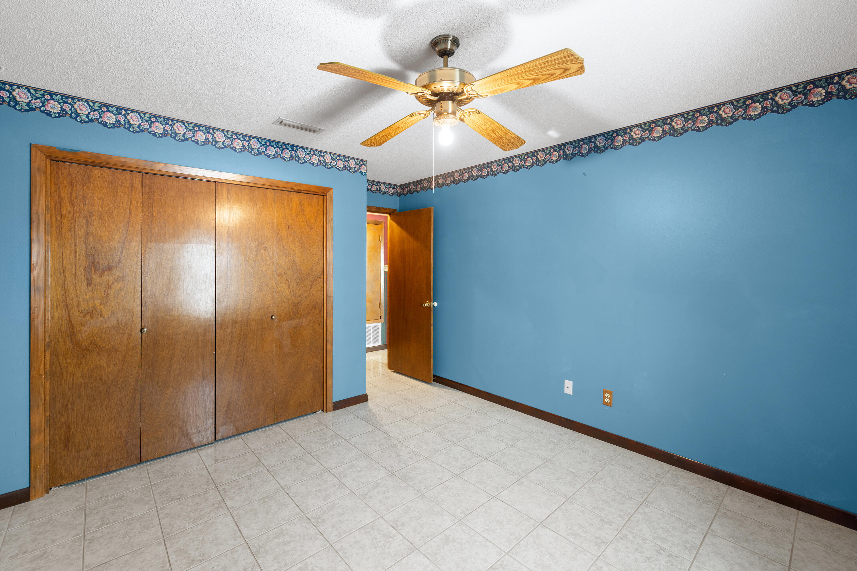 CARIBEAN VILLAGE WEST - Residential