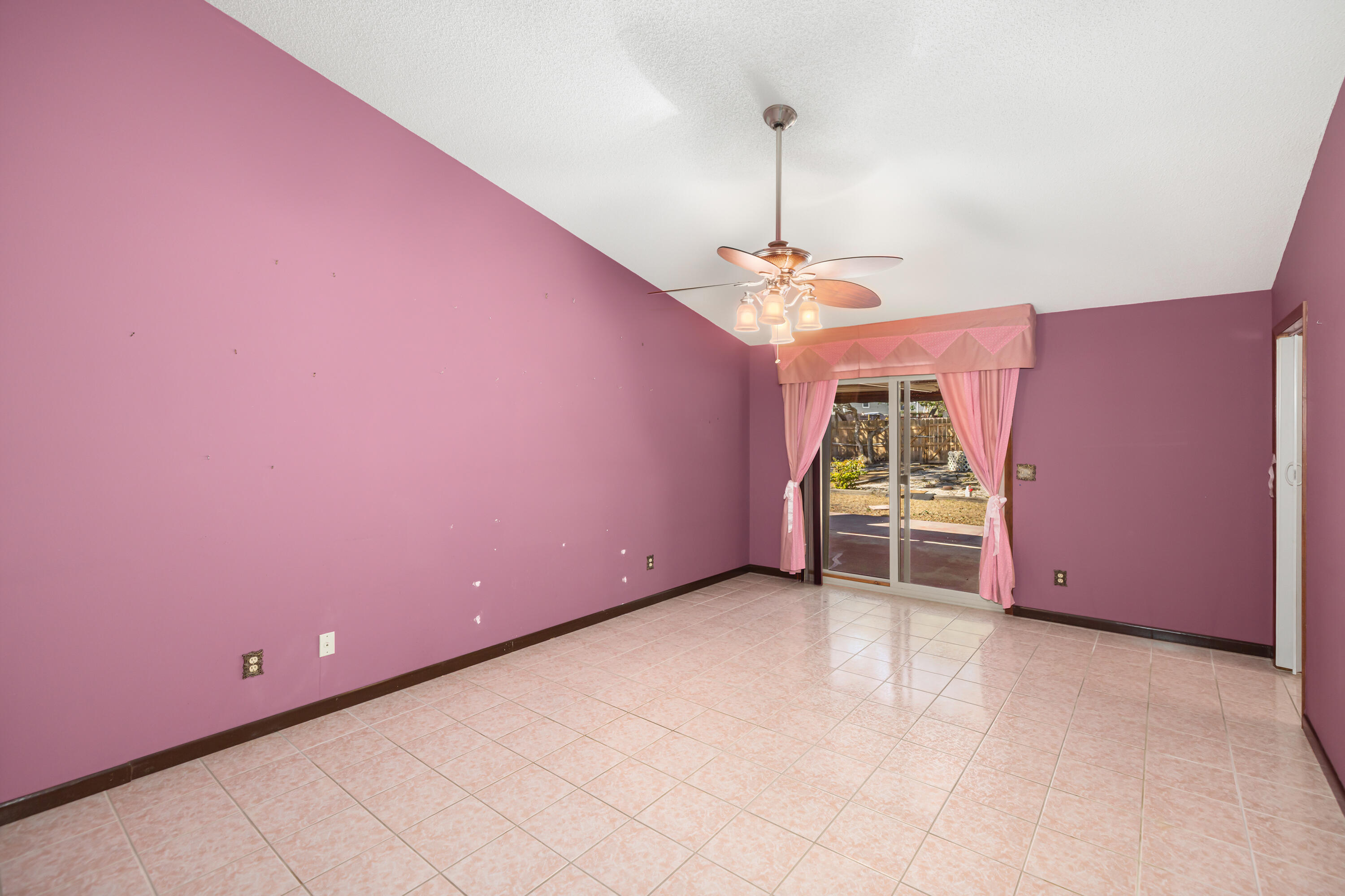 CARIBEAN VILLAGE WEST - Residential