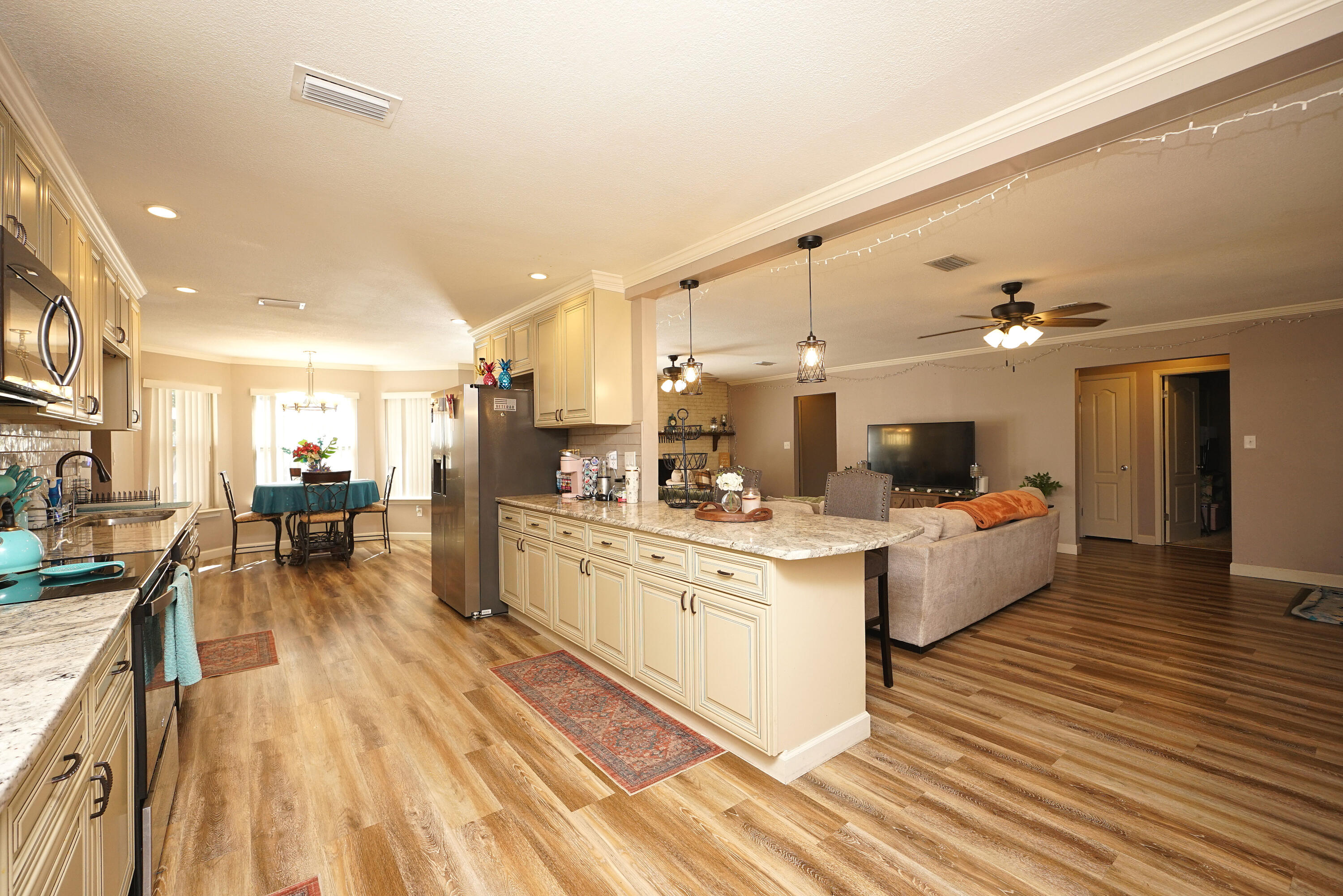 KENWOOD S/D 1ST ADDN - Residential