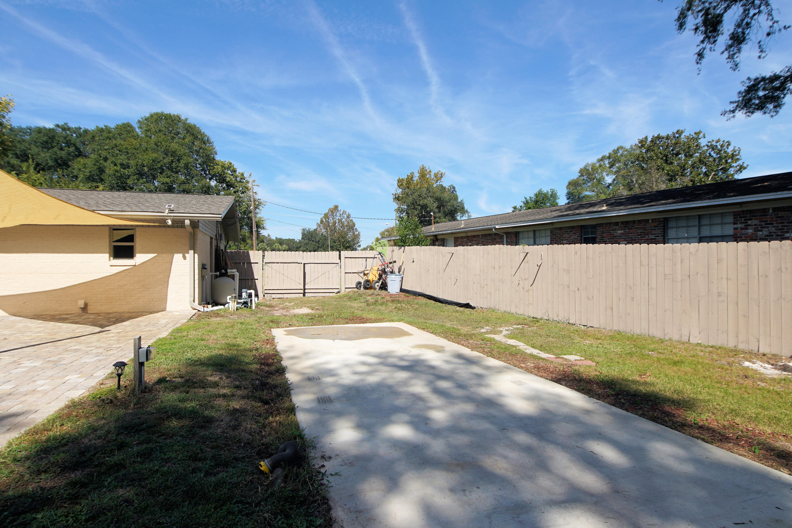 KENWOOD S/D 1ST ADDN - Residential