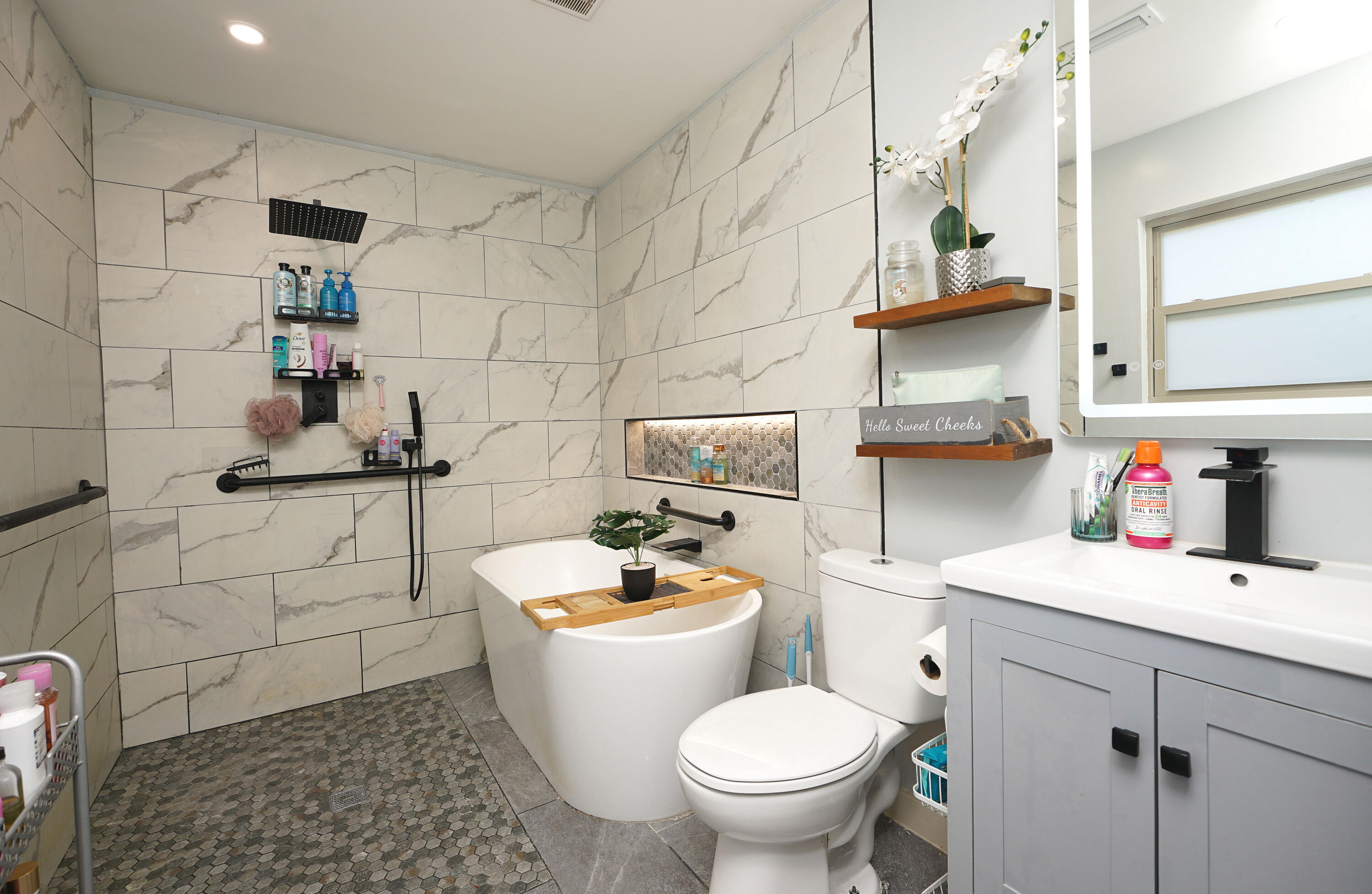 KENWOOD S/D 1ST ADDN - Residential