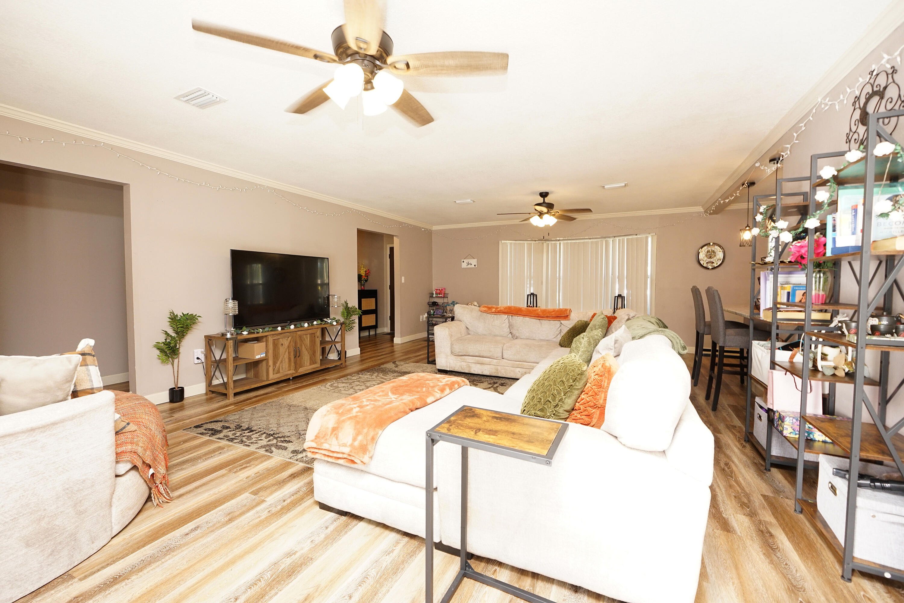 KENWOOD S/D 1ST ADDN - Residential