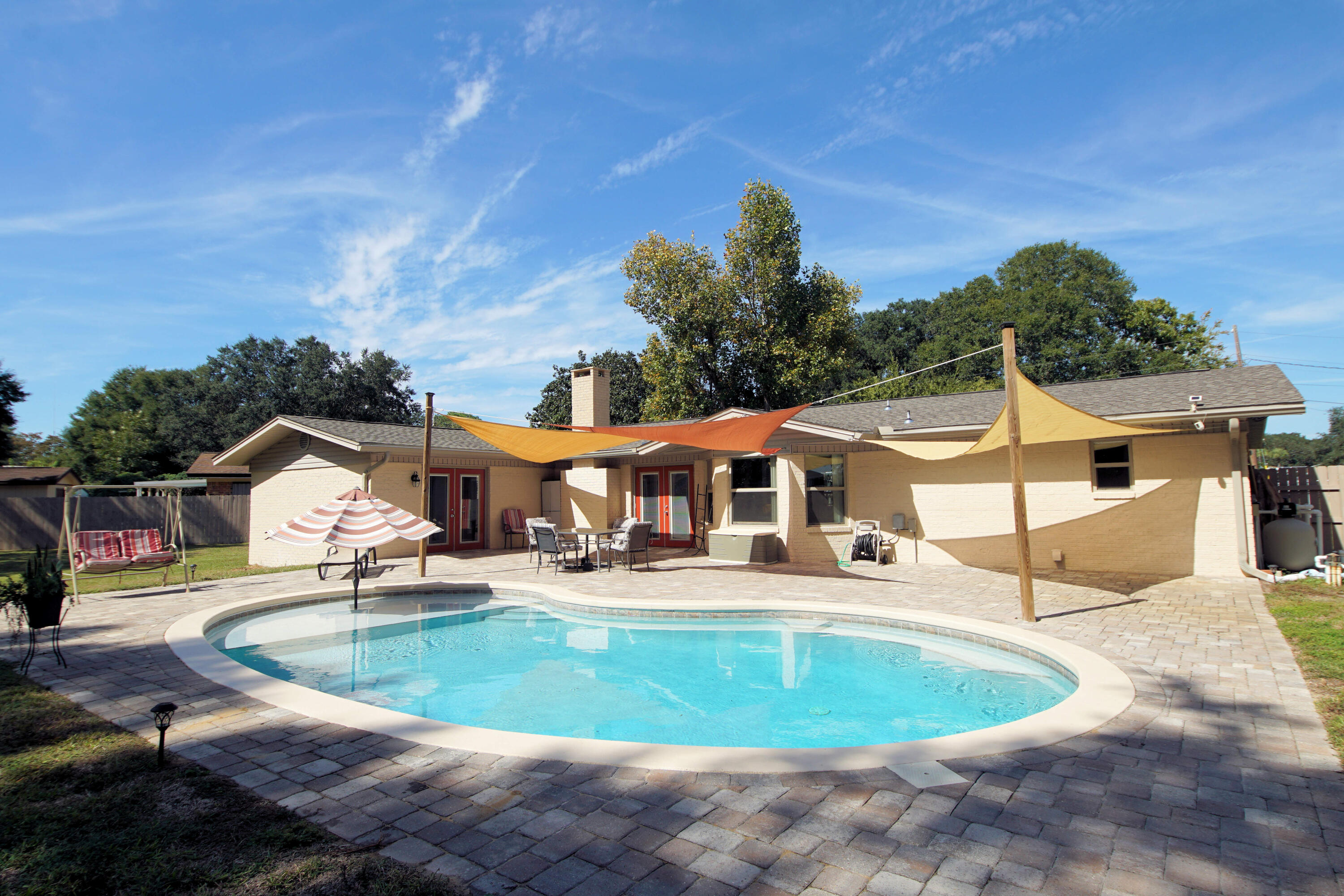 KENWOOD S/D 1ST ADDN - Residential