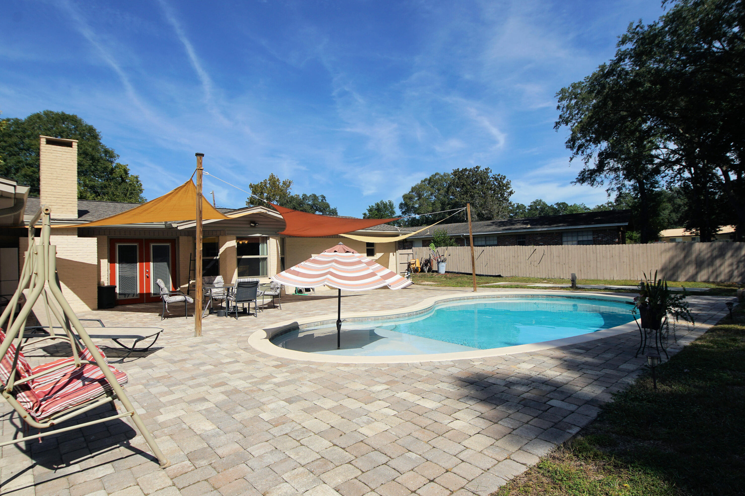 KENWOOD S/D 1ST ADDN - Residential