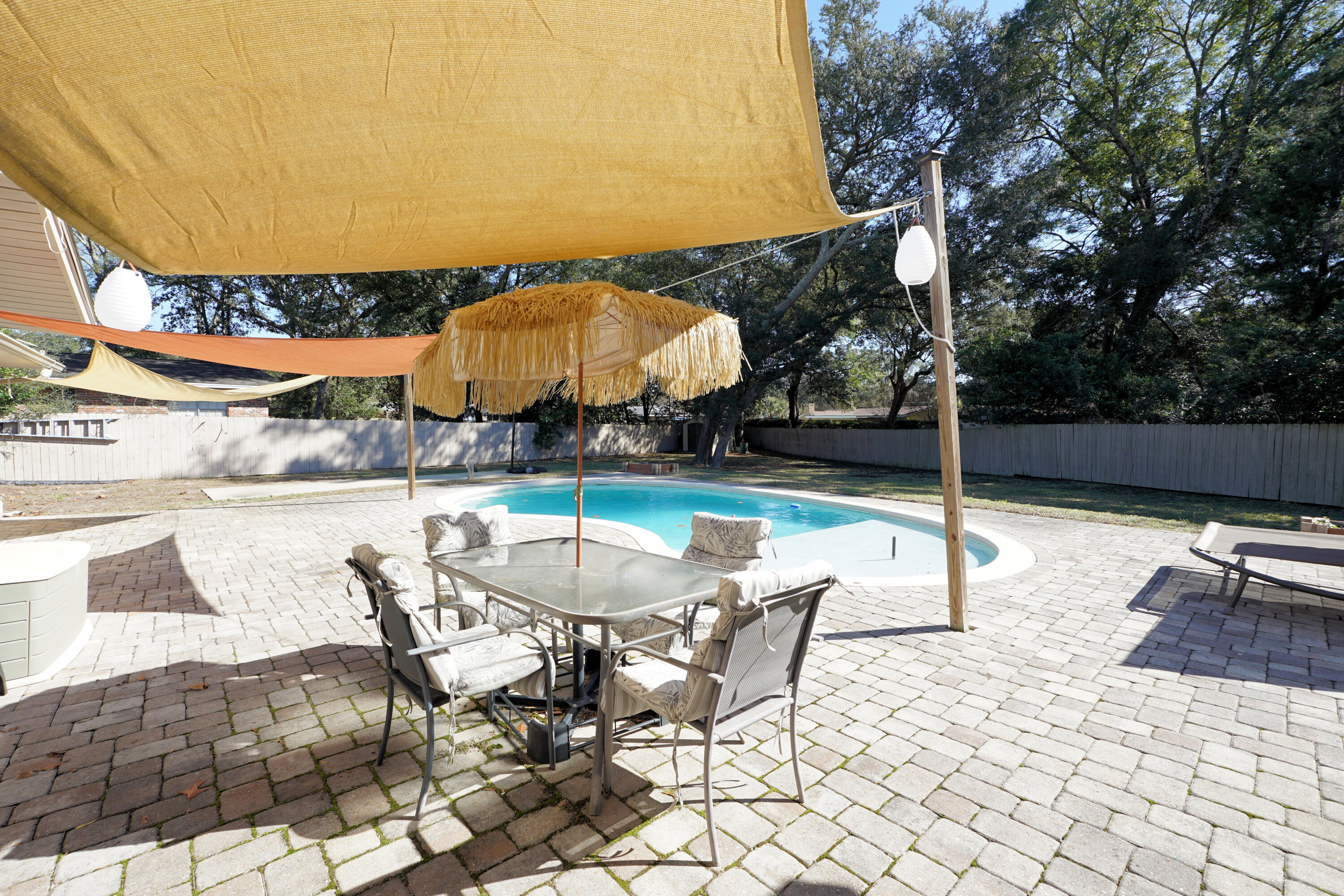 KENWOOD S/D 1ST ADDN - Residential