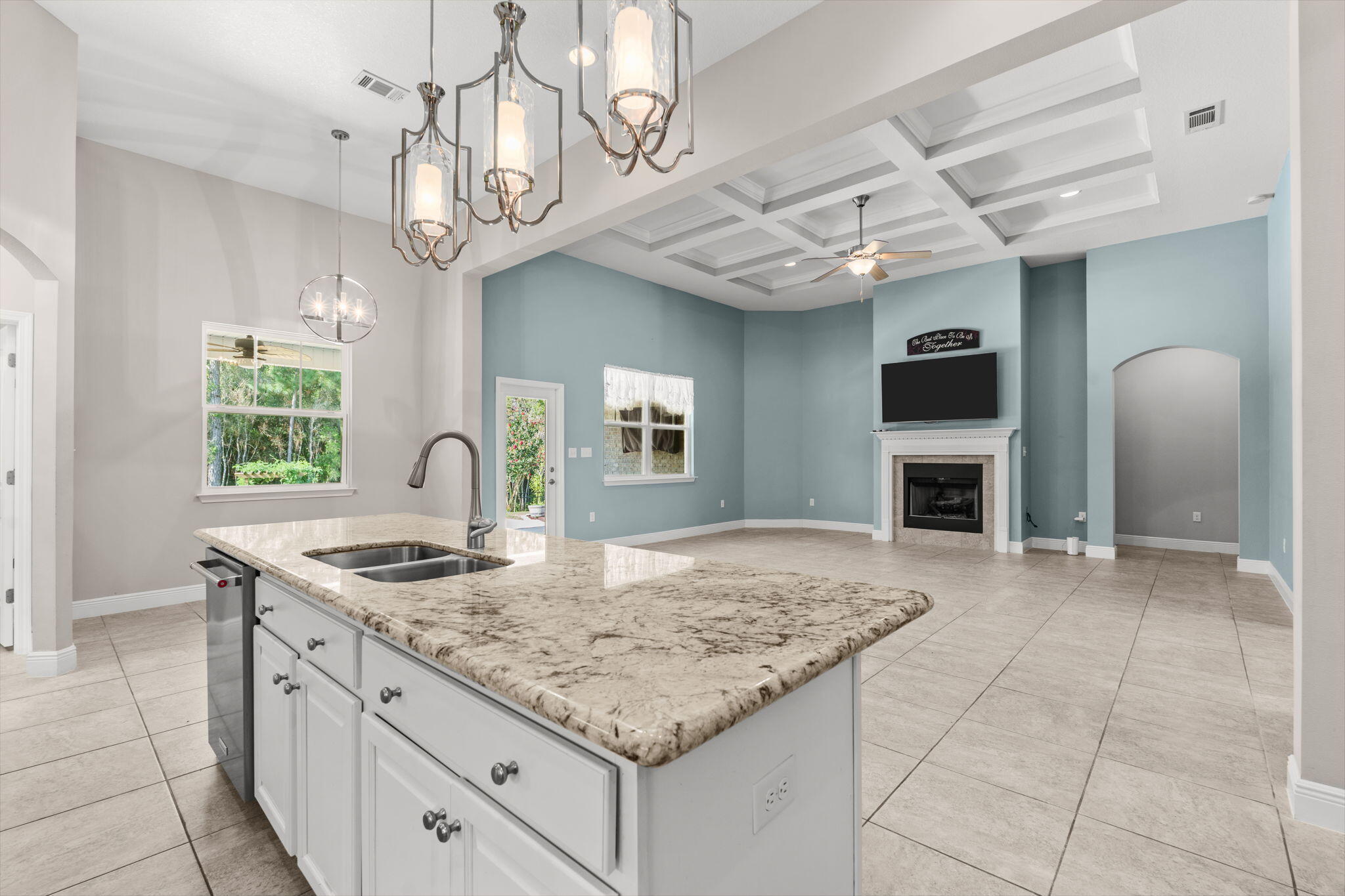 HAMMOCK BAY - Residential