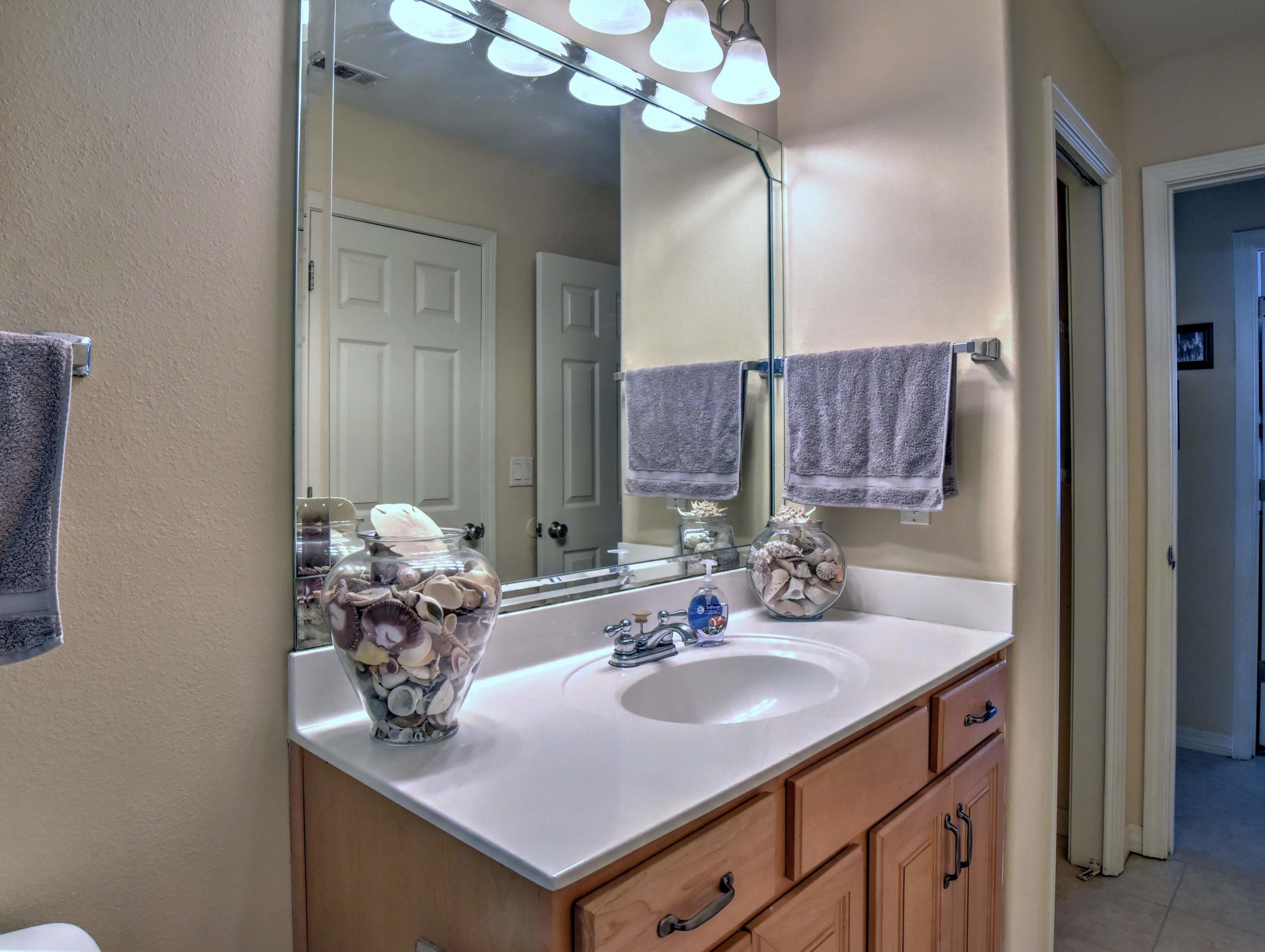 TOWN OF SANTA ROSA - Residential