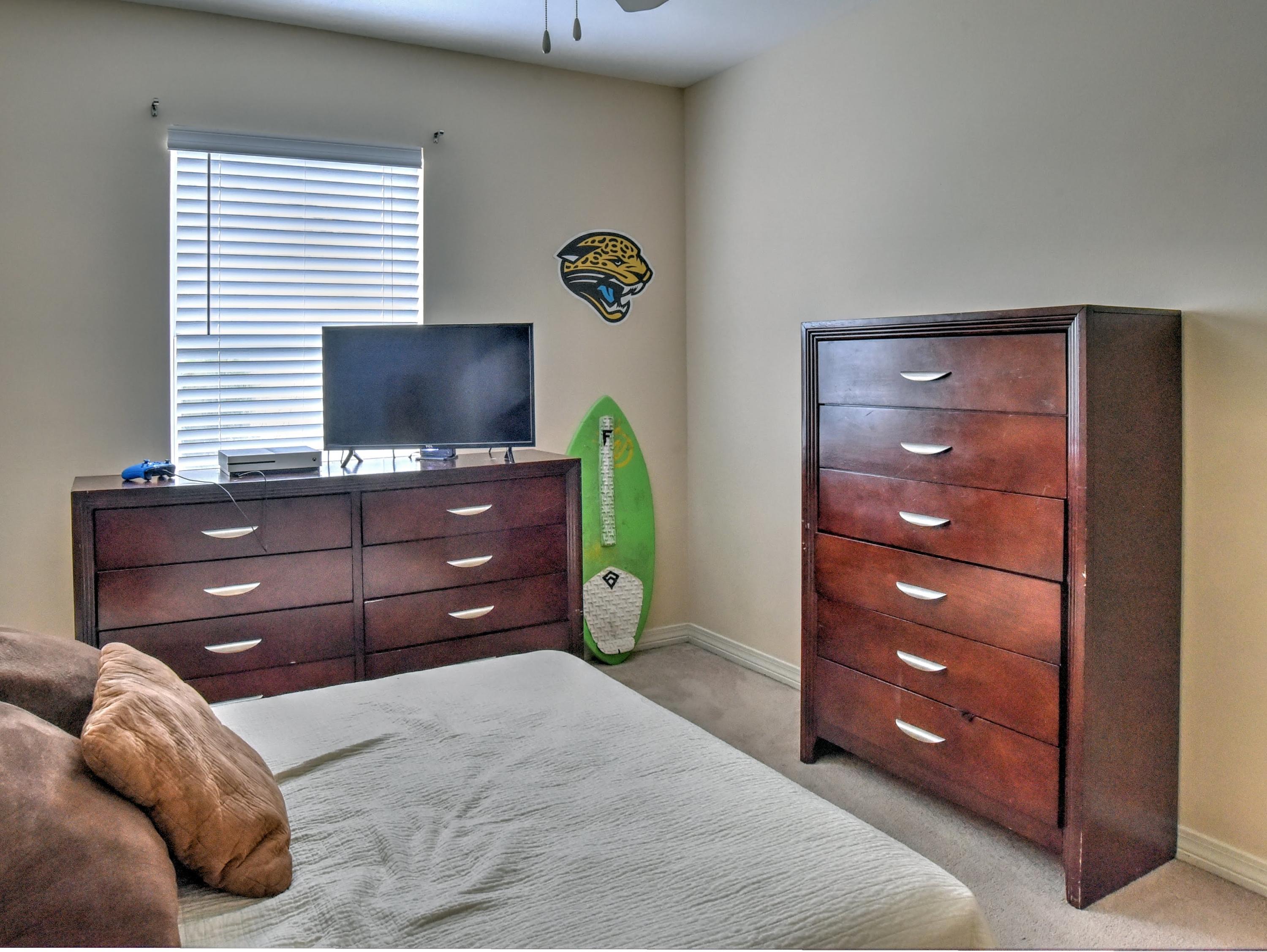 TOWN OF SANTA ROSA - Residential