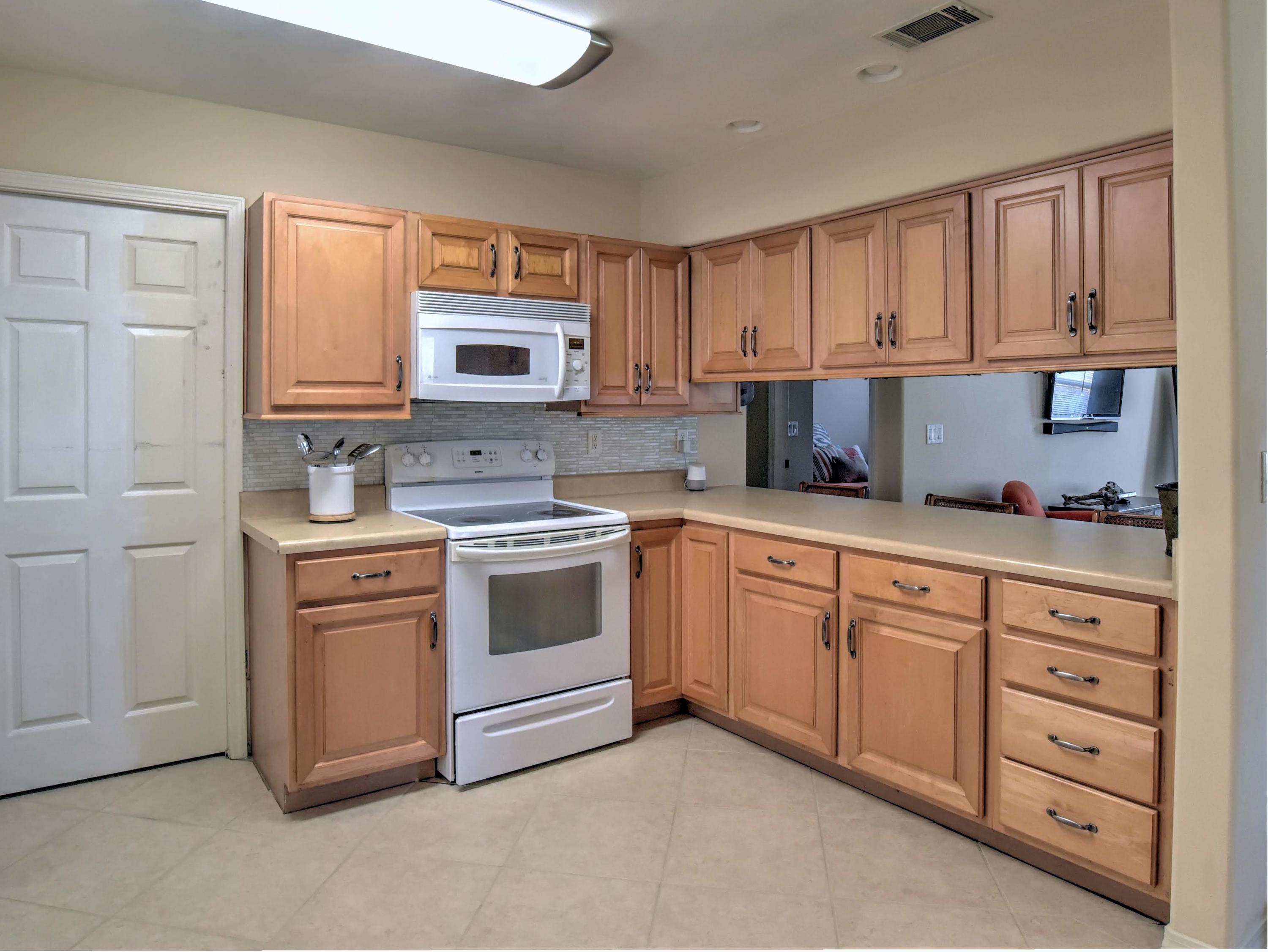 TOWN OF SANTA ROSA - Residential