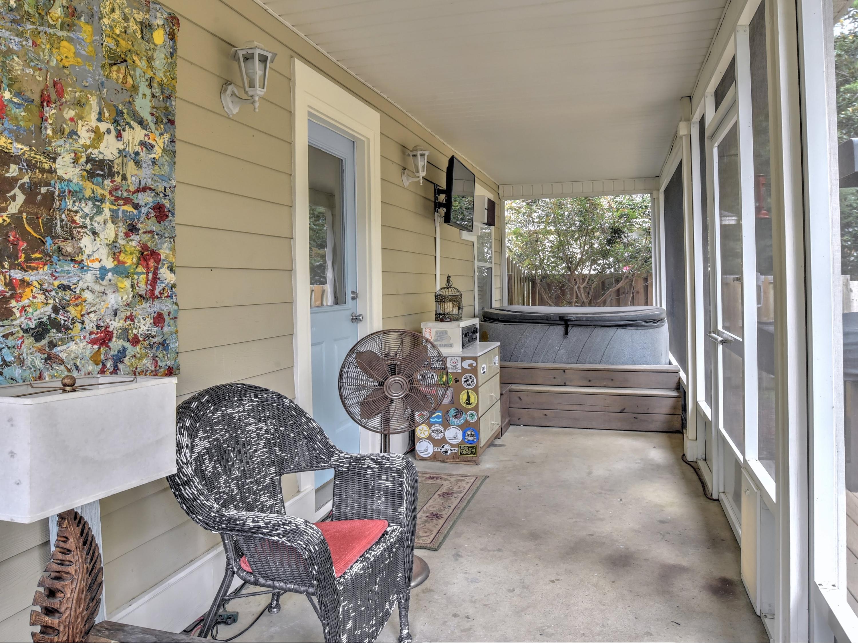 TOWN OF SANTA ROSA - Residential