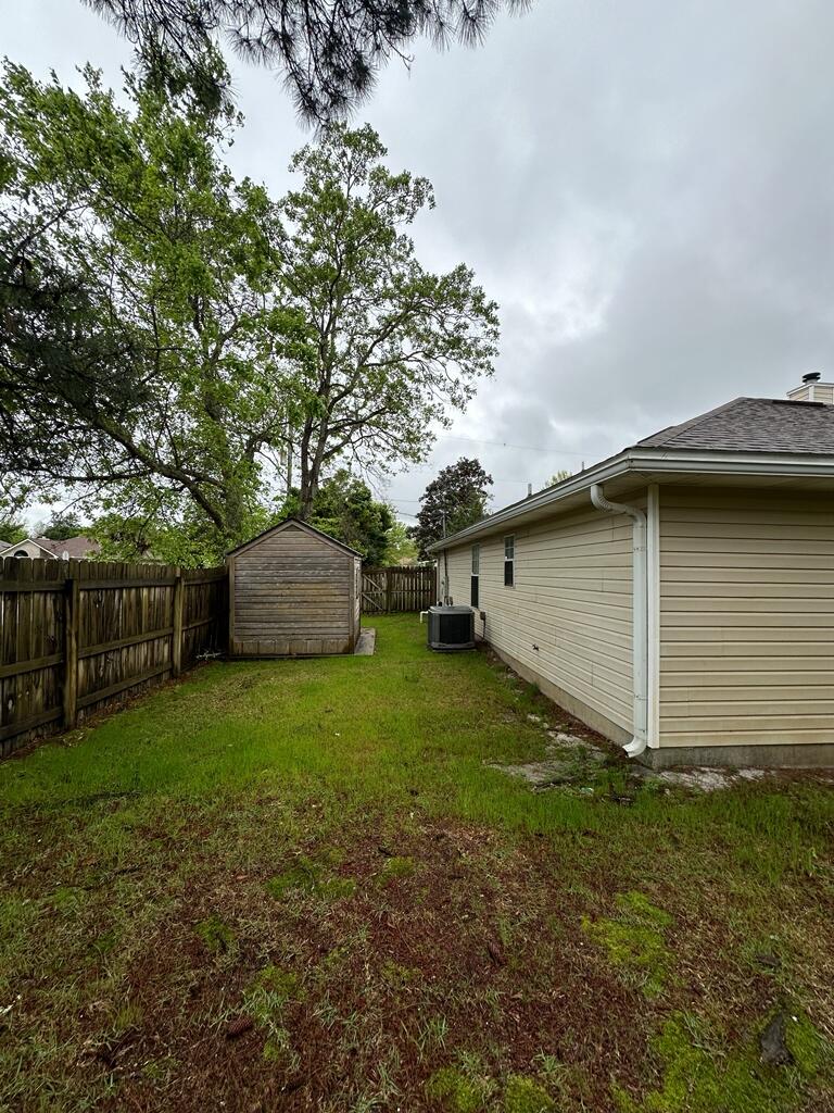 WYNNEHAVEN BEACH ESTATES - Residential Lease
