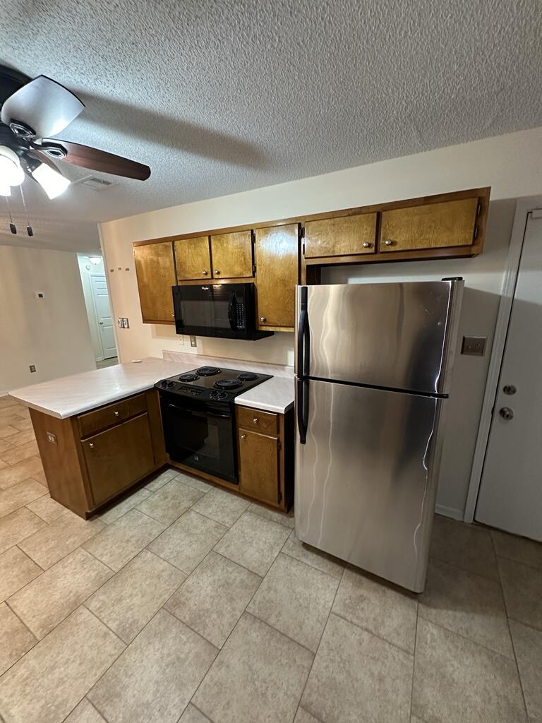 WYNNEHAVEN BEACH ESTATES - Residential Lease