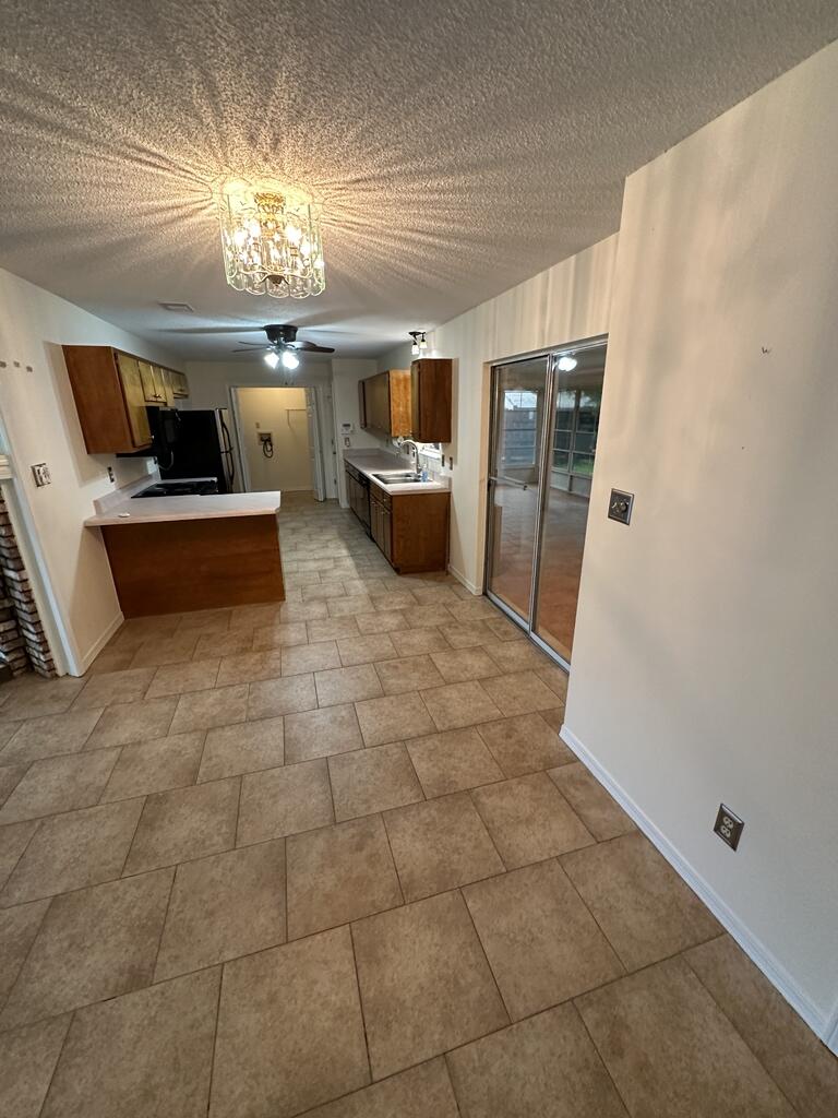WYNNEHAVEN BEACH ESTATES - Residential Lease