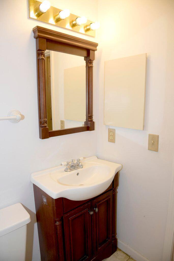 LAKESIDE CONDO AT BLUEWATER BAY - Residential Lease