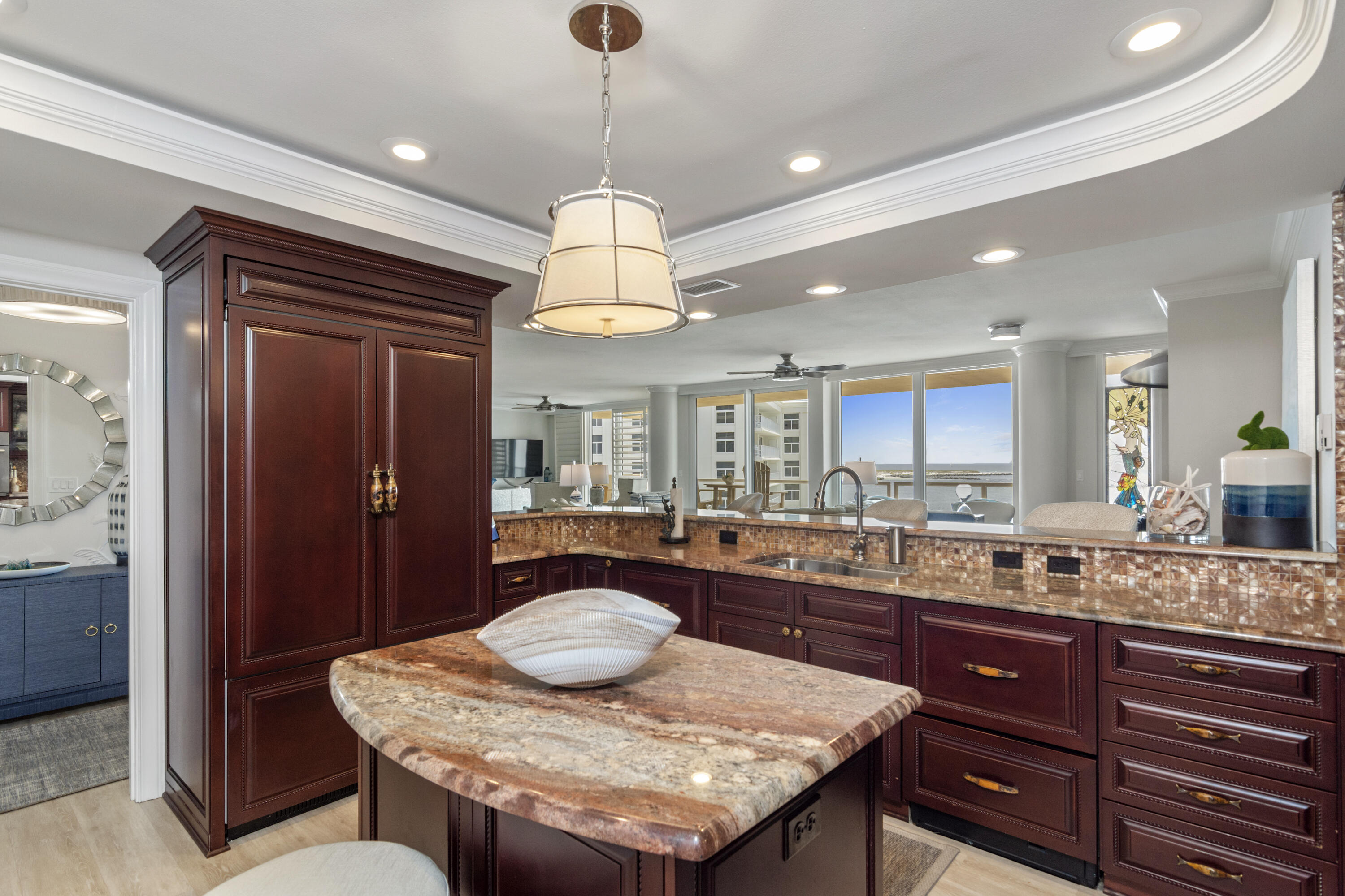 EAST PASS TOWERS CONDO PH 2 - Residential