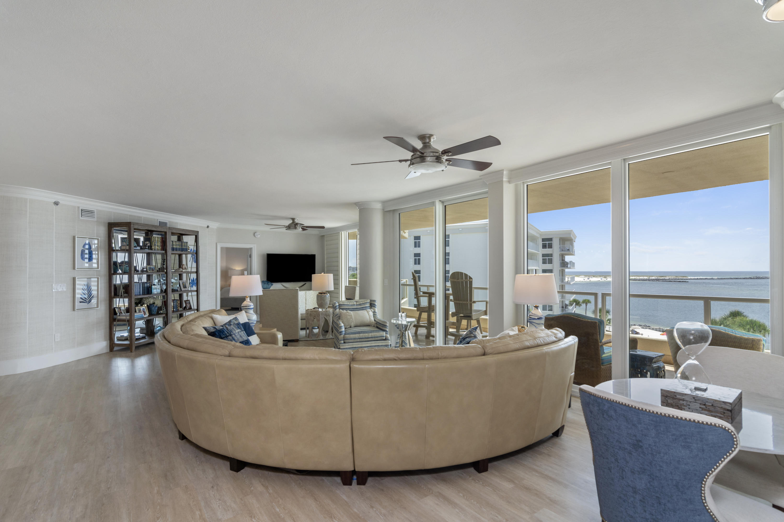 EAST PASS TOWERS CONDO PH 2 - Residential