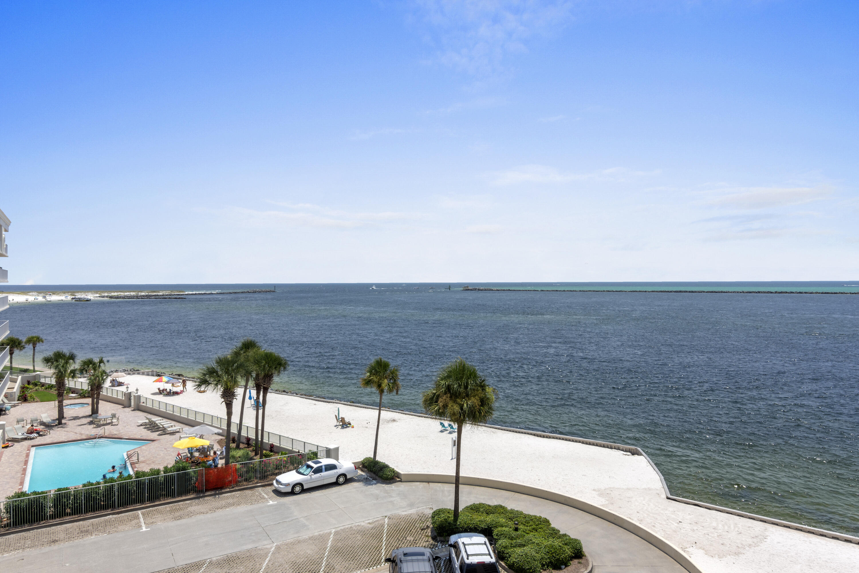 EAST PASS TOWERS CONDO PH 2 - Residential