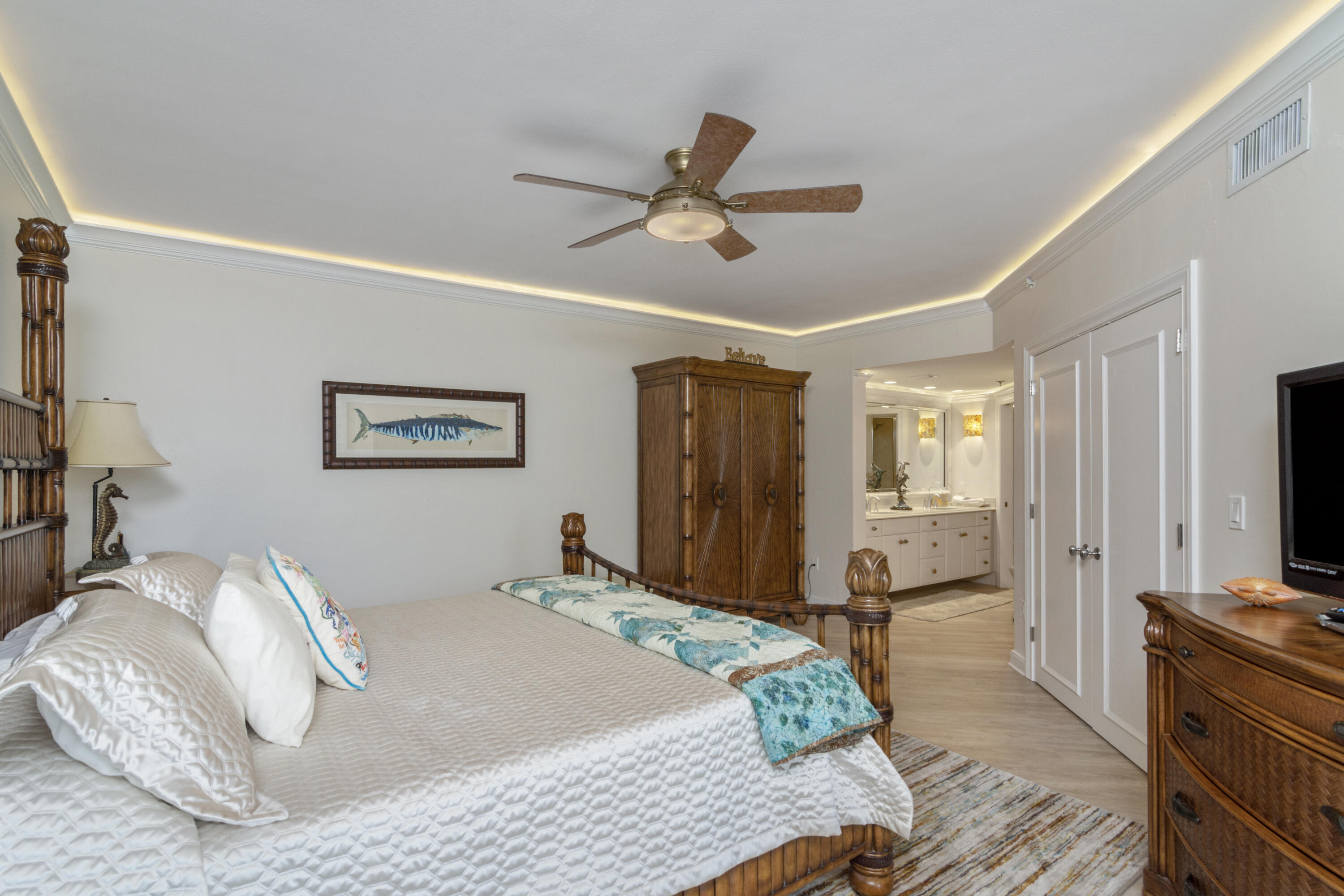 EAST PASS TOWERS CONDO PH 2 - Residential