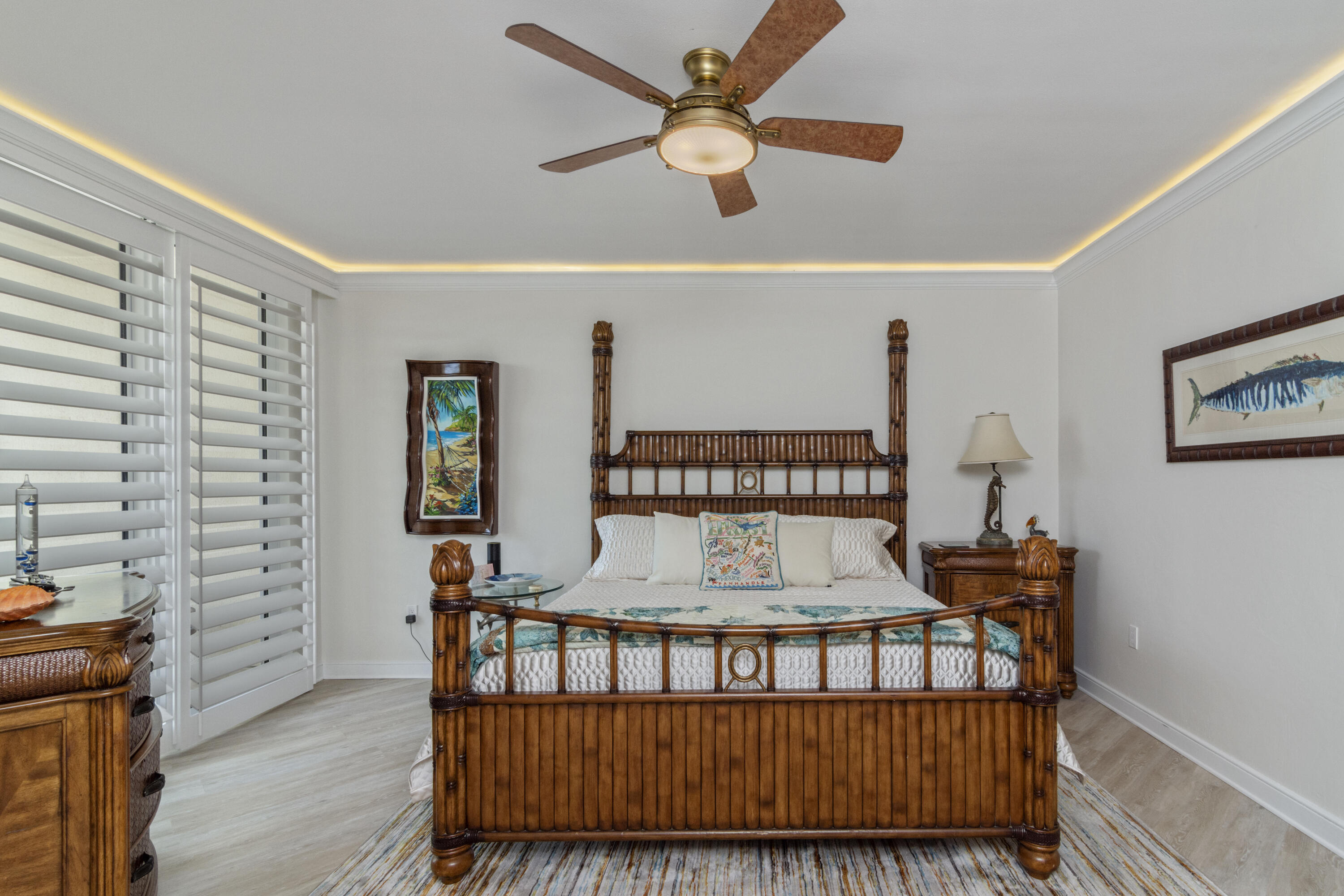 EAST PASS TOWERS CONDO PH 2 - Residential