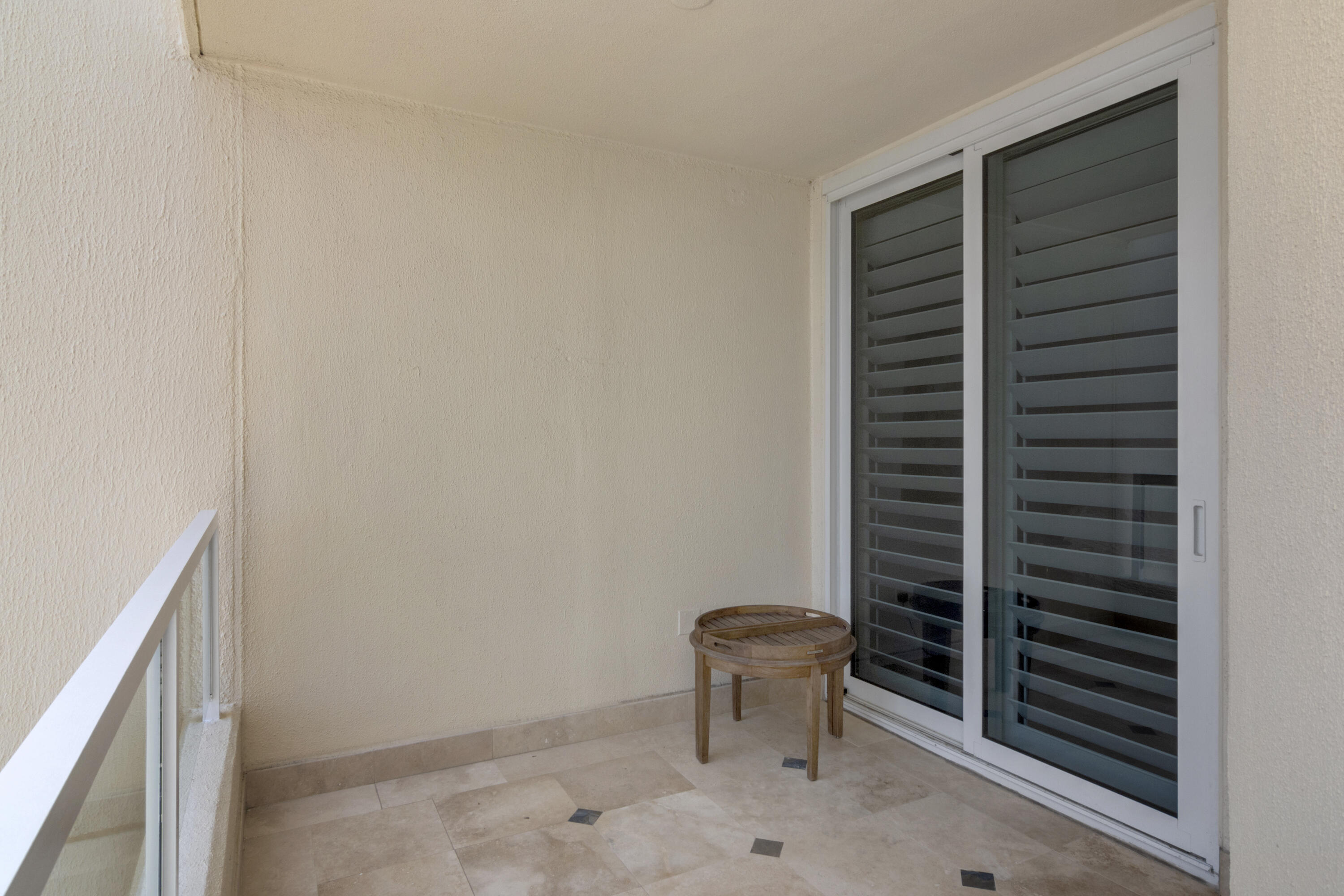 EAST PASS TOWERS CONDO PH 2 - Residential