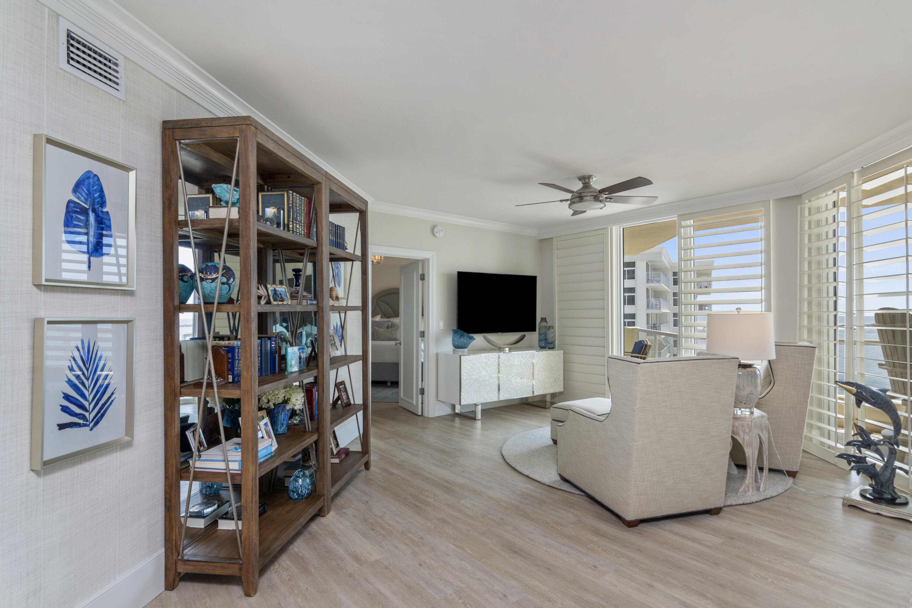 EAST PASS TOWERS CONDO PH 2 - Residential