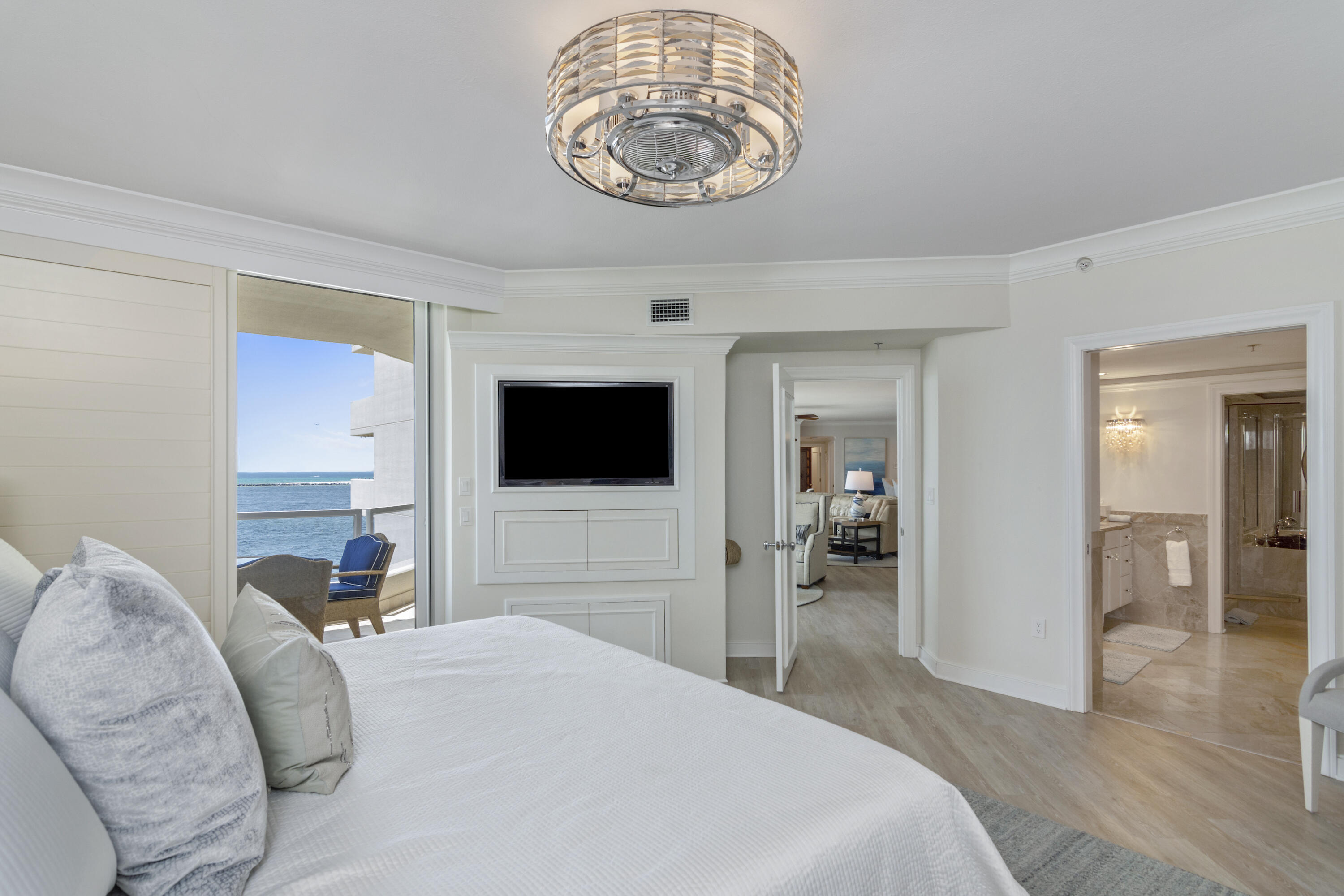 EAST PASS TOWERS CONDO PH 2 - Residential