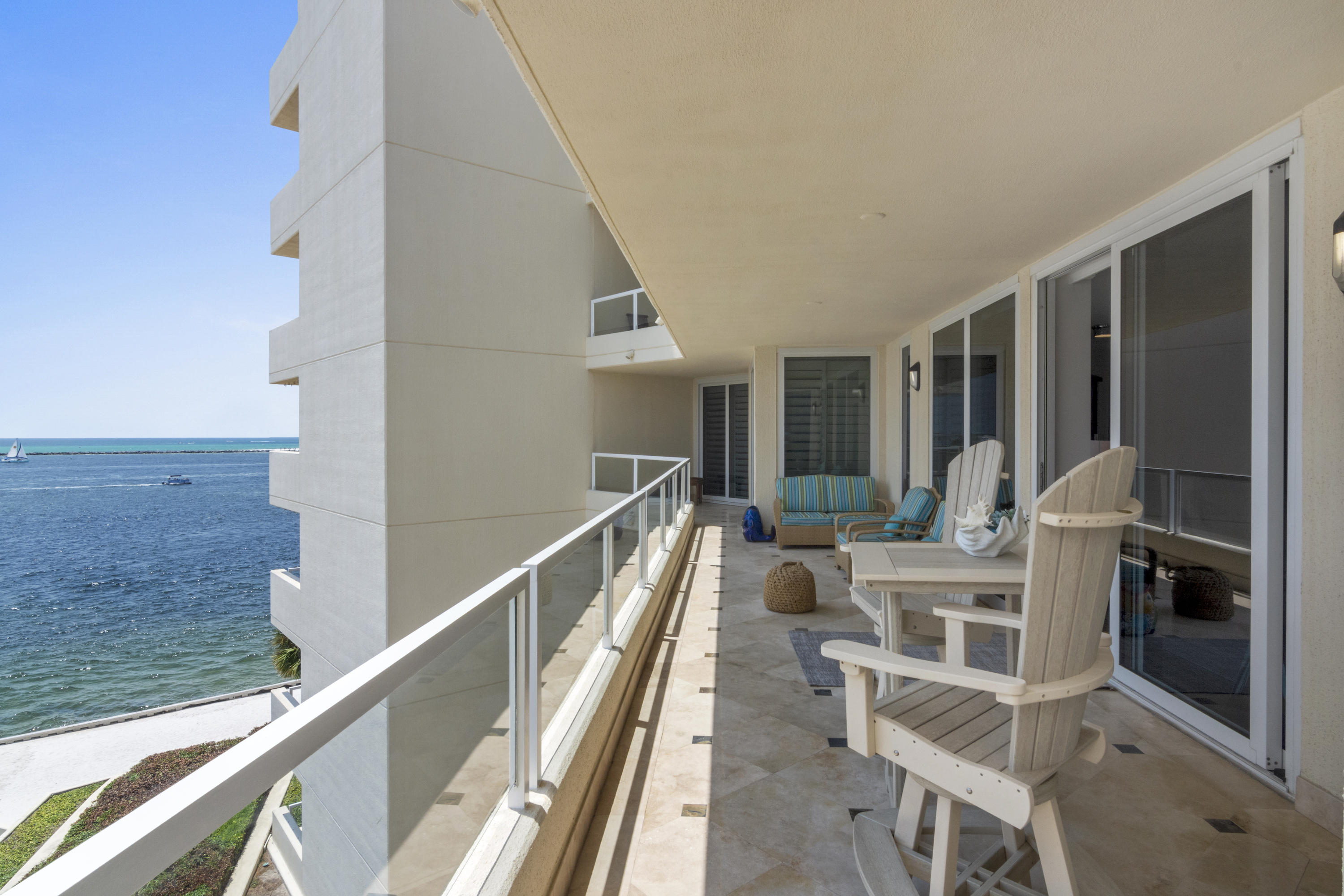 EAST PASS TOWERS CONDO PH 2 - Residential