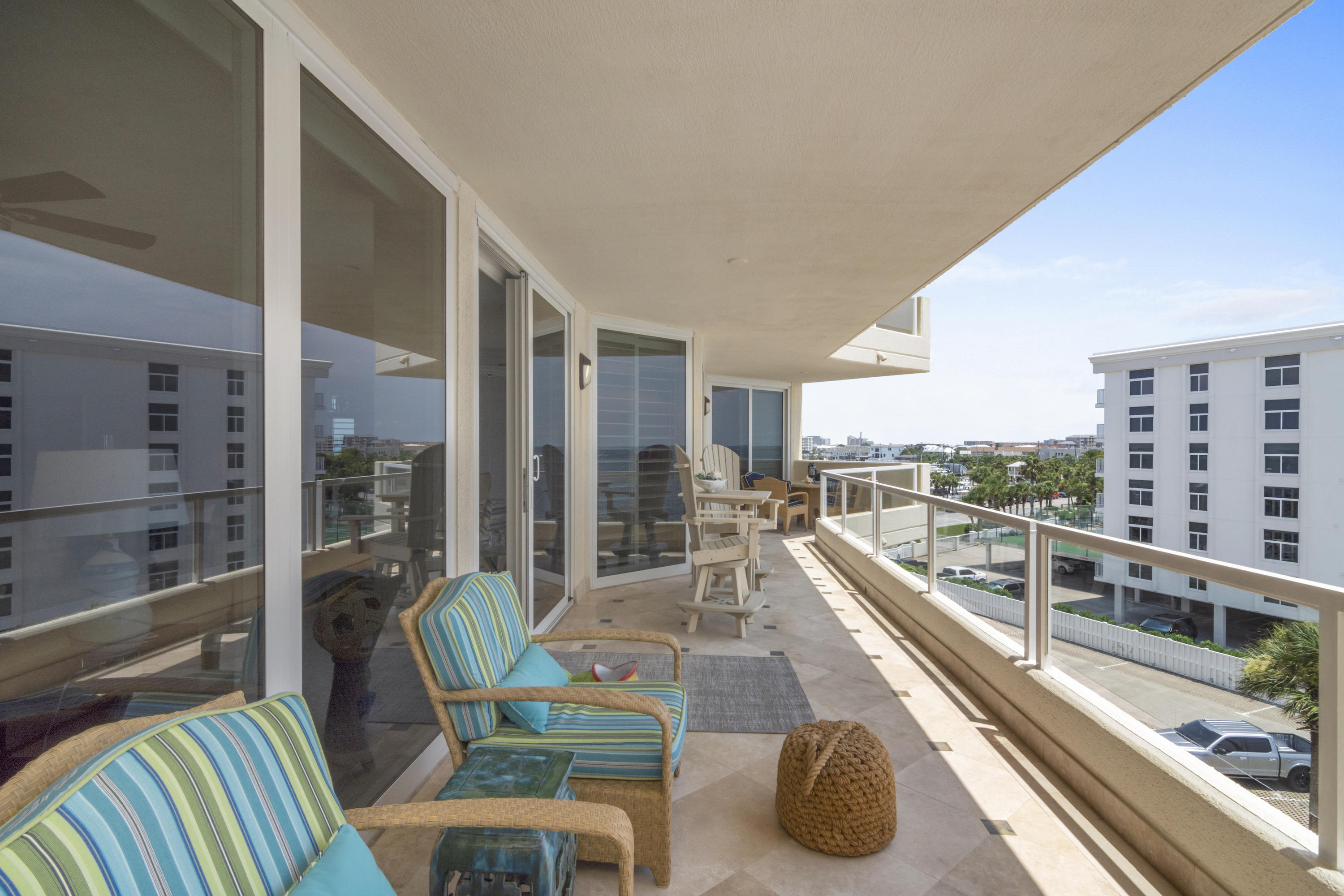 EAST PASS TOWERS CONDO PH 2 - Residential