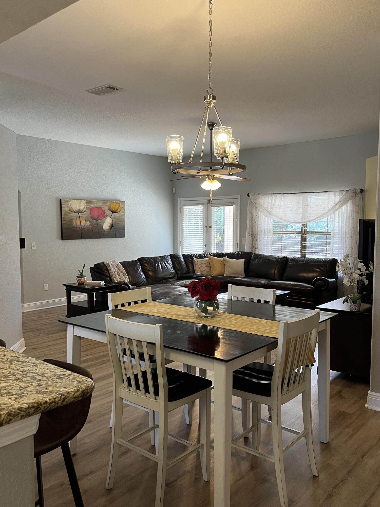 FOX VALLEY - Residential