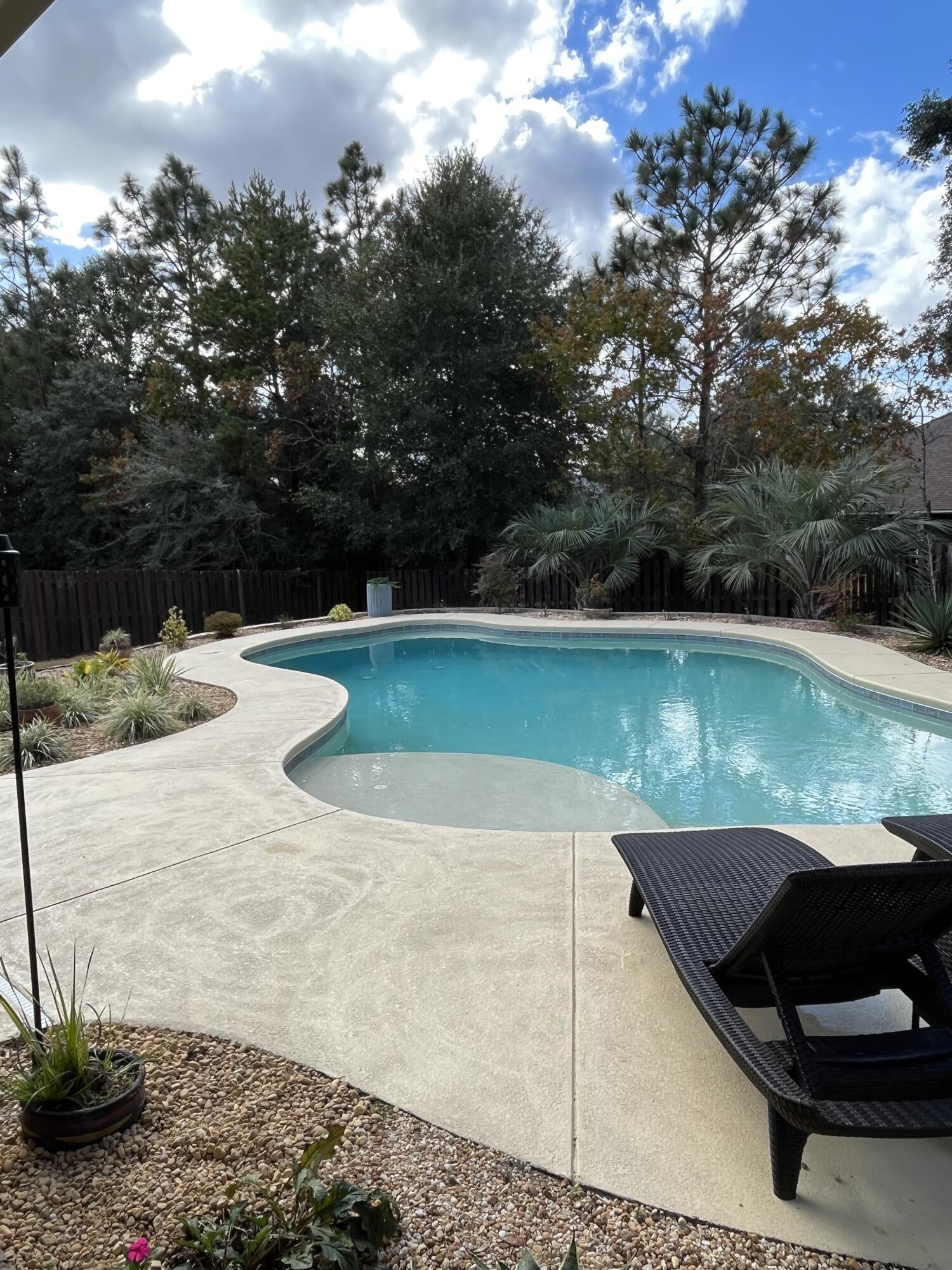 FOX VALLEY - Residential