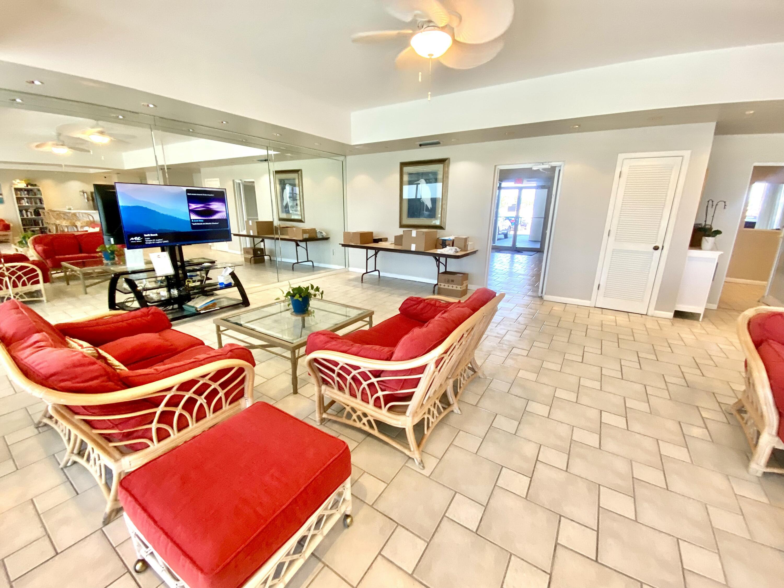 GRAND MARINER PH 3 - Residential