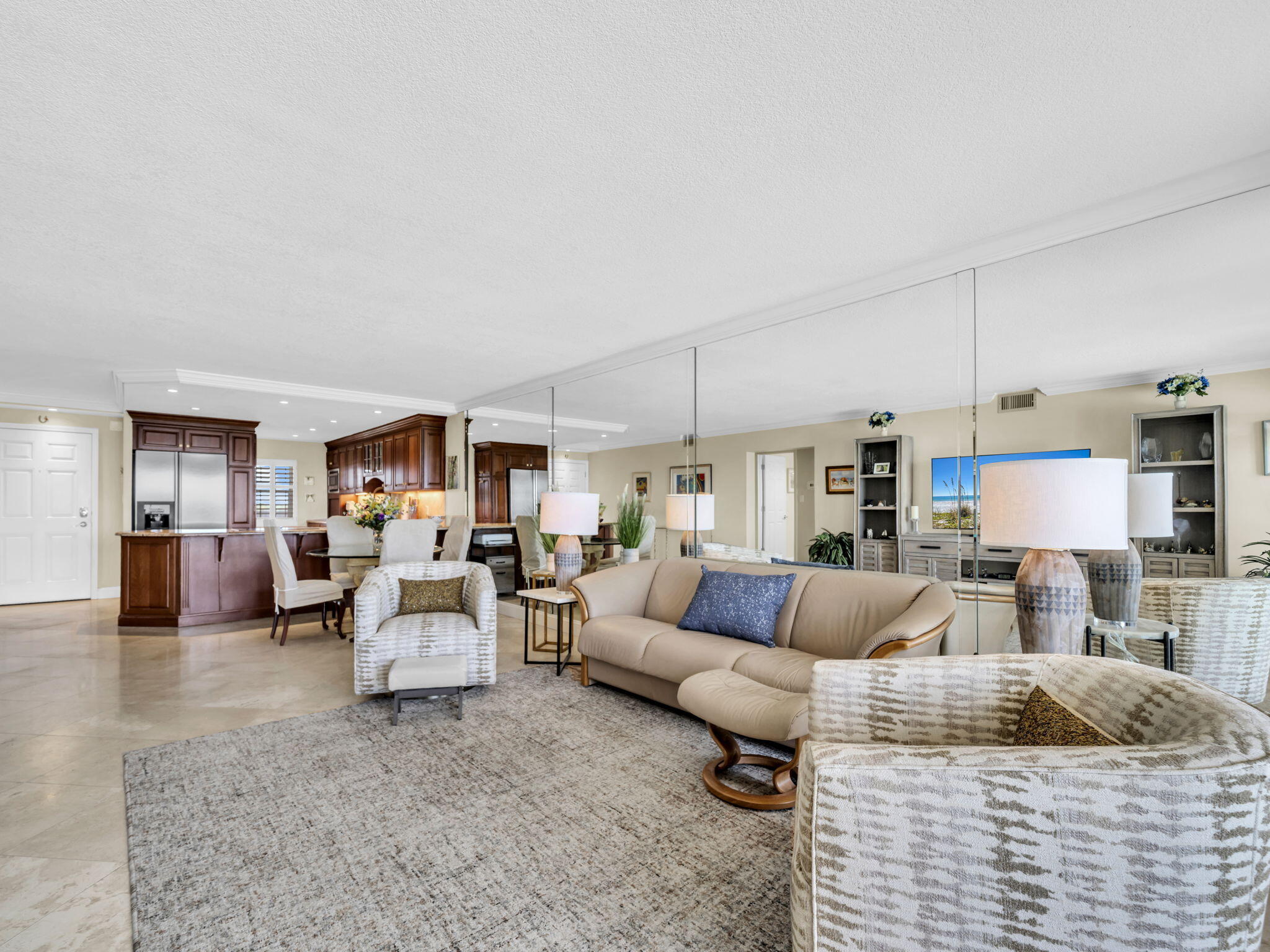 GRAND MARINER PH 3 - Residential