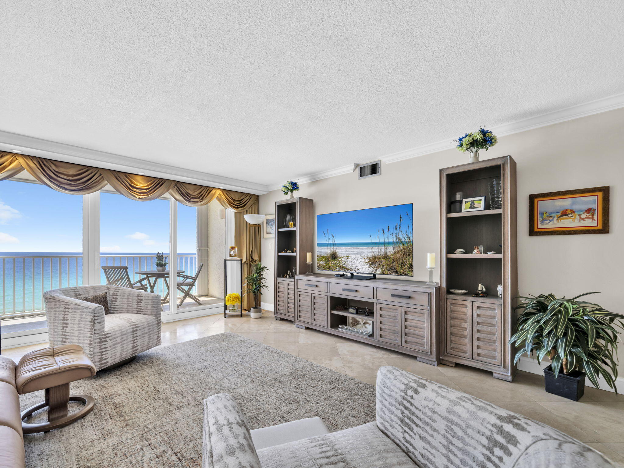 GRAND MARINER PH 3 - Residential