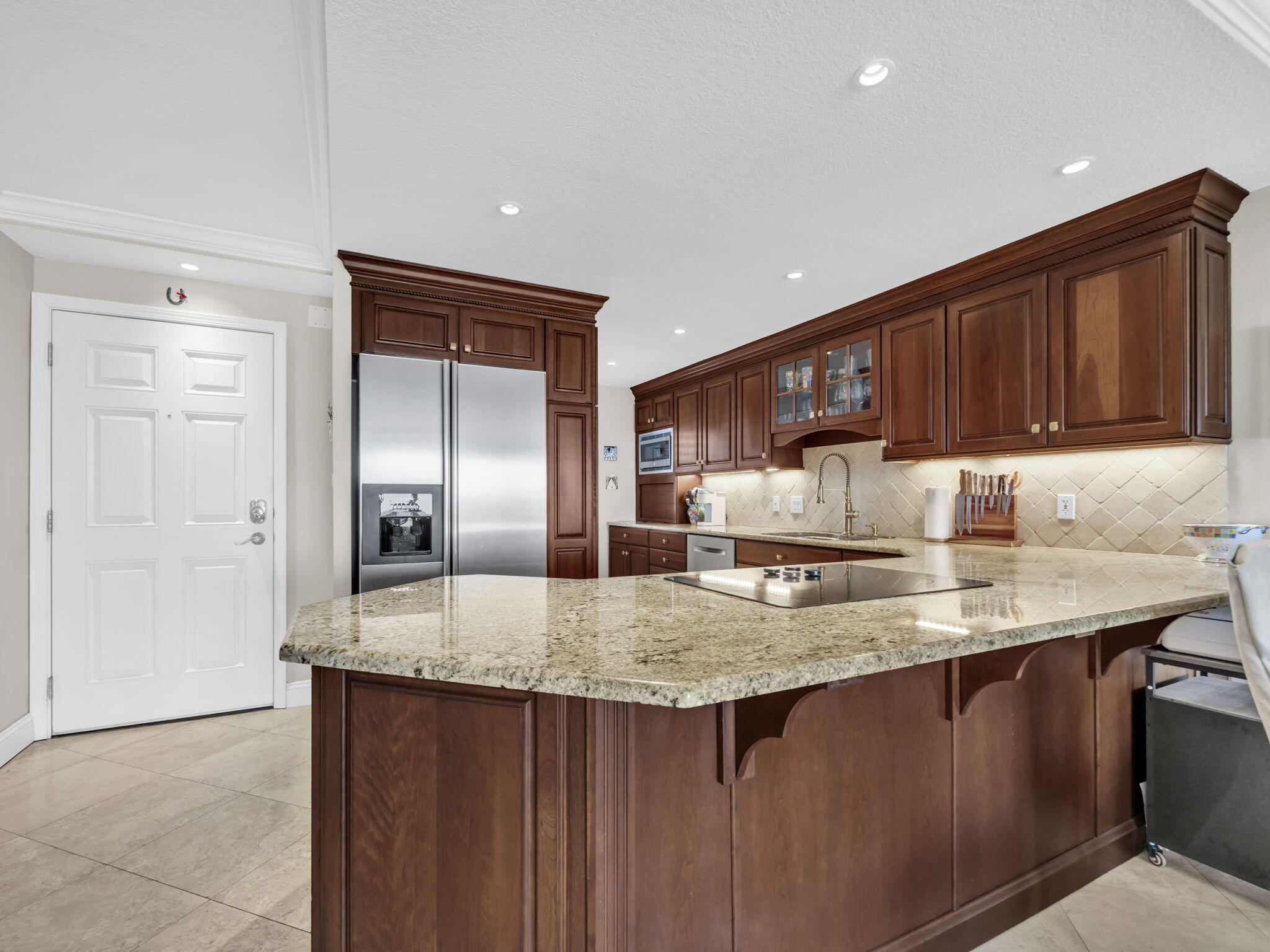 GRAND MARINER PH 3 - Residential