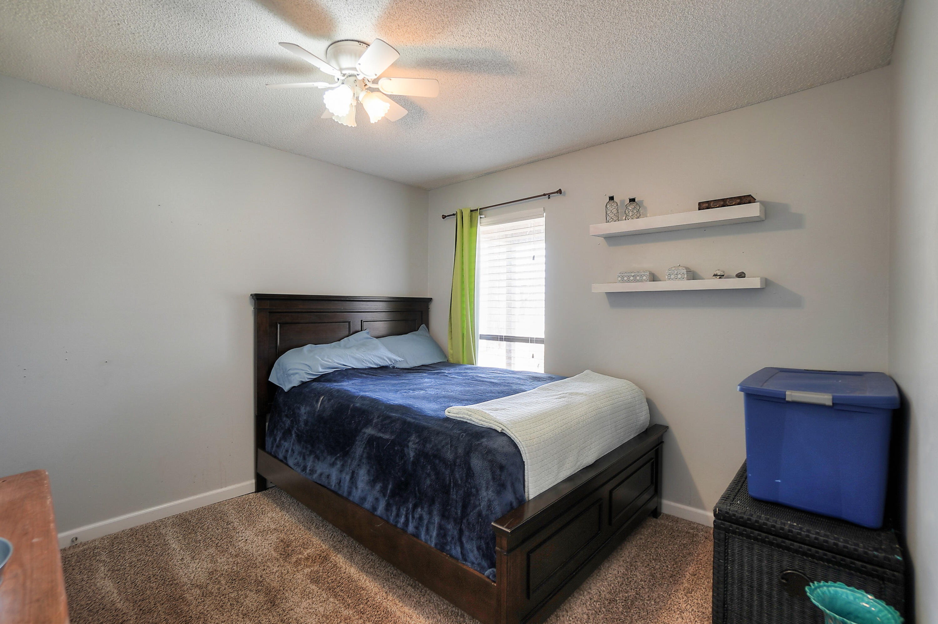 CIMARRON EST LOT 15 BLK B - Residential