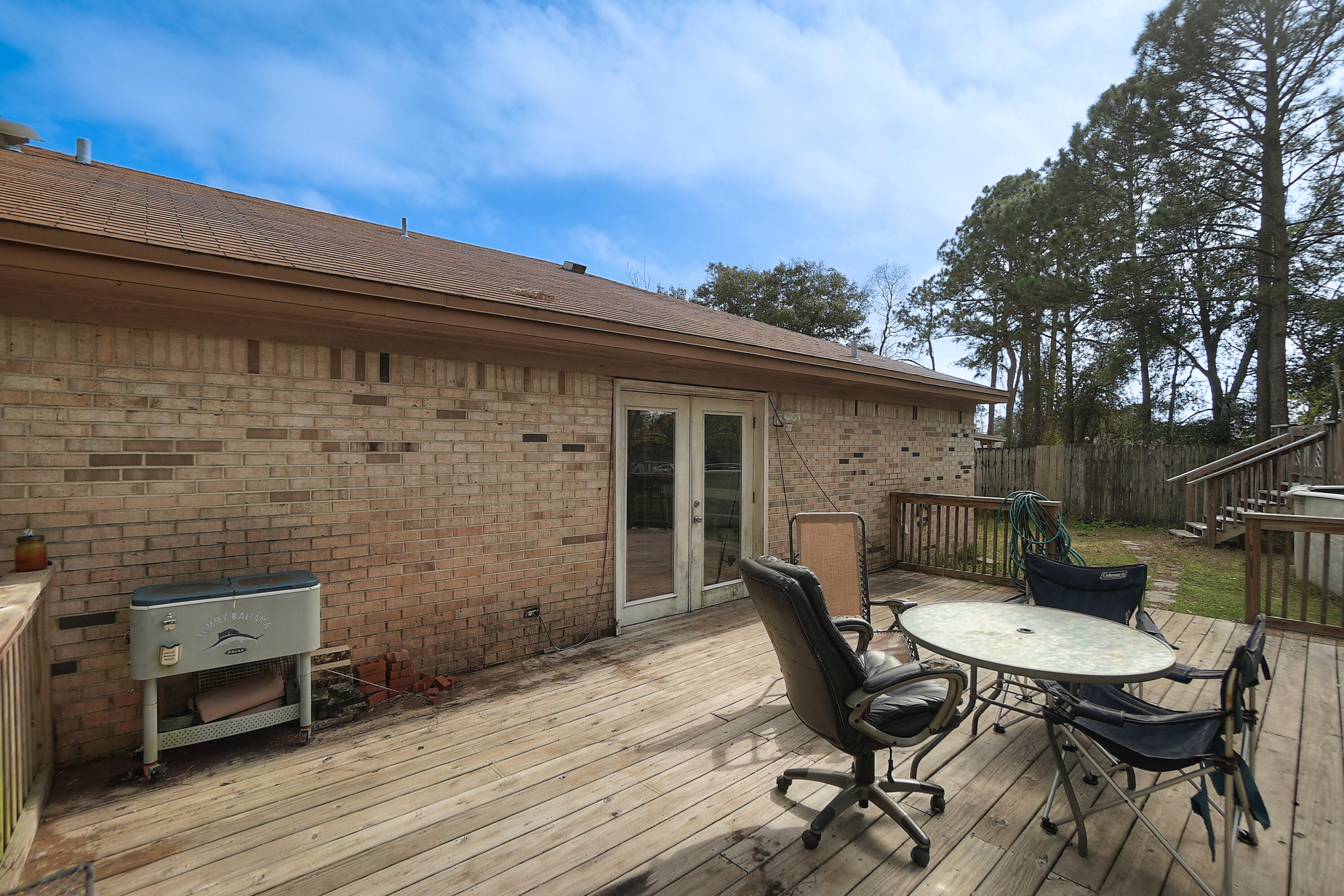 CIMARRON EST LOT 15 BLK B - Residential