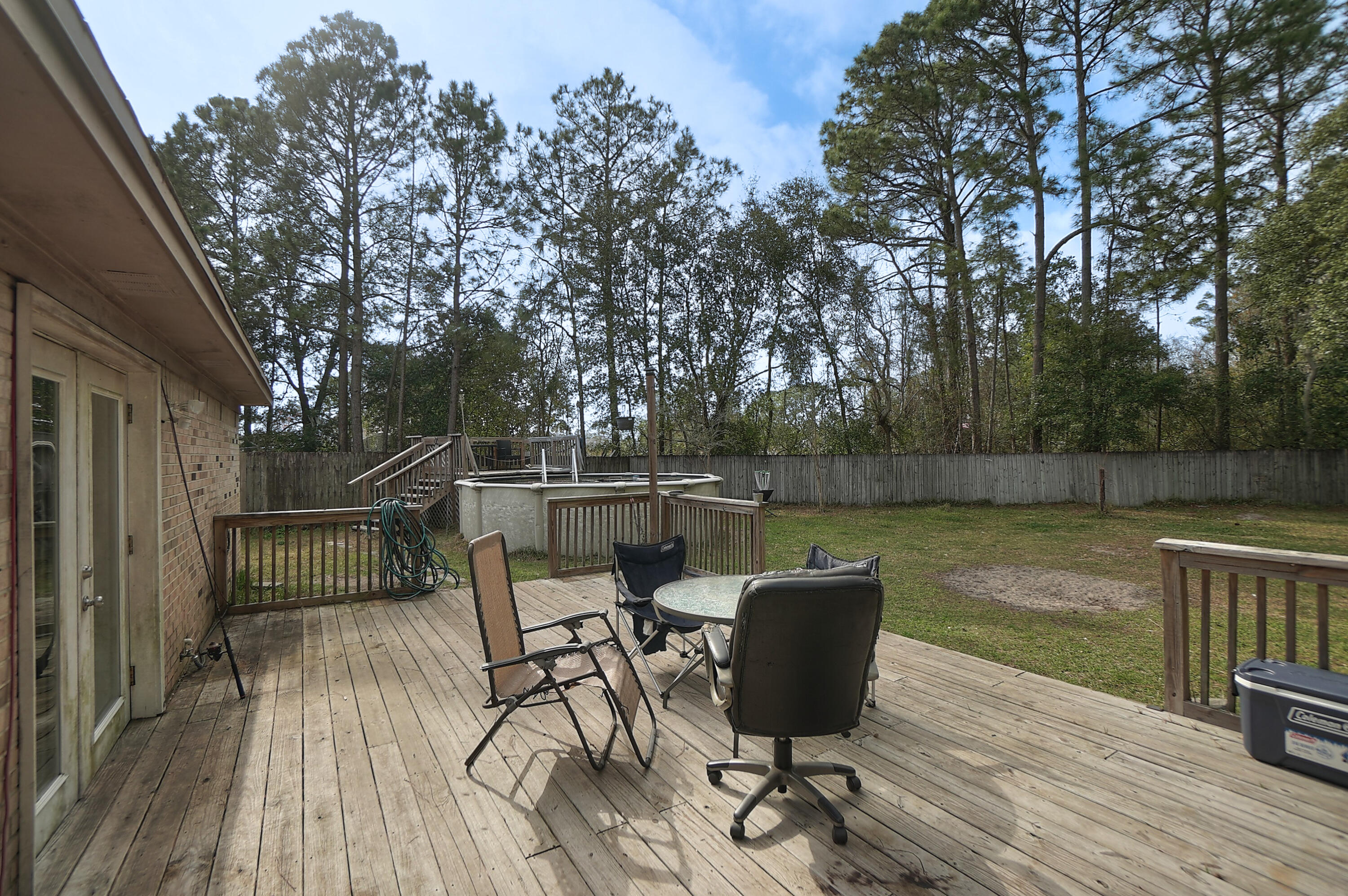 CIMARRON EST LOT 15 BLK B - Residential