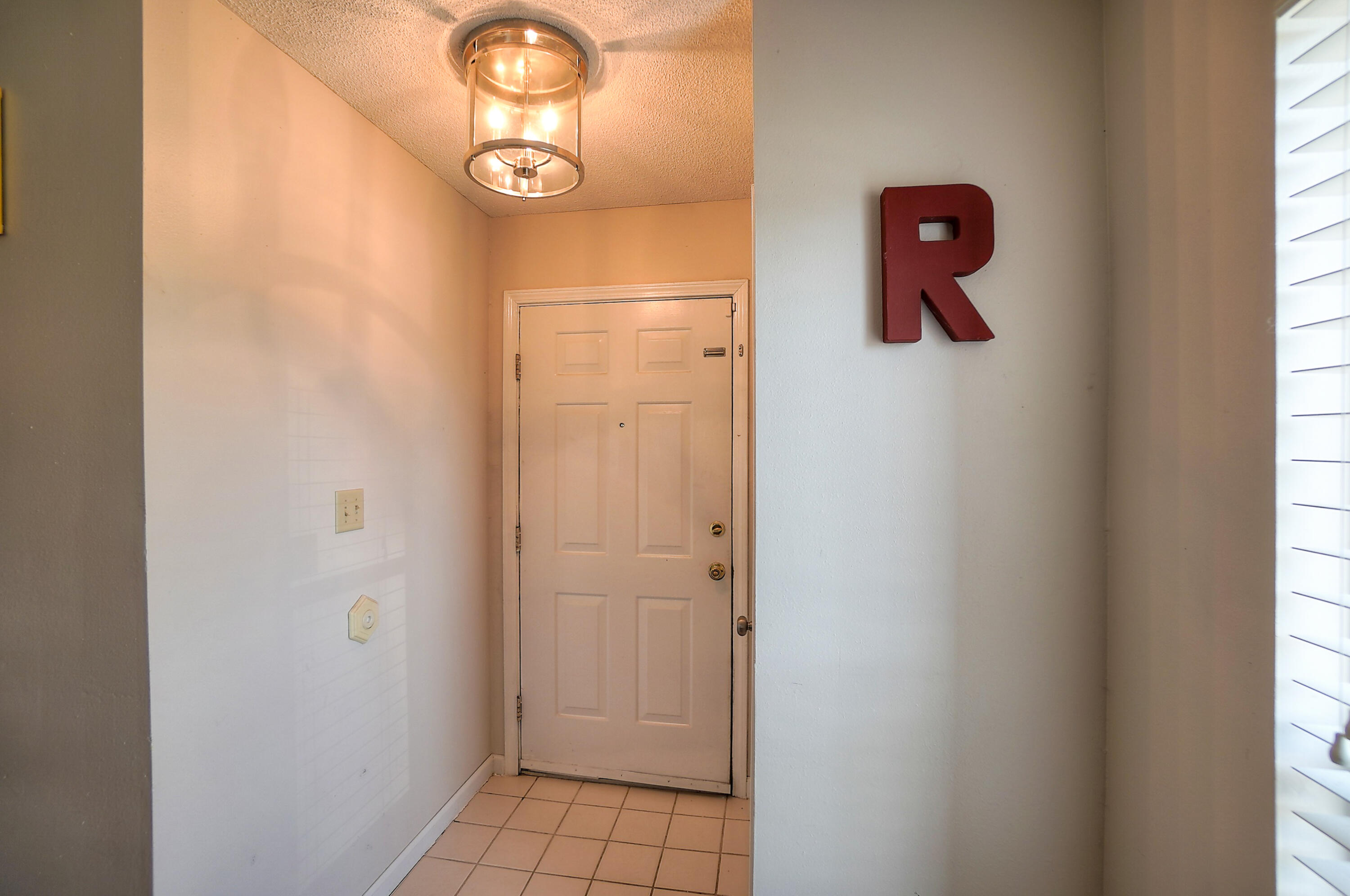 CIMARRON EST LOT 15 BLK B - Residential