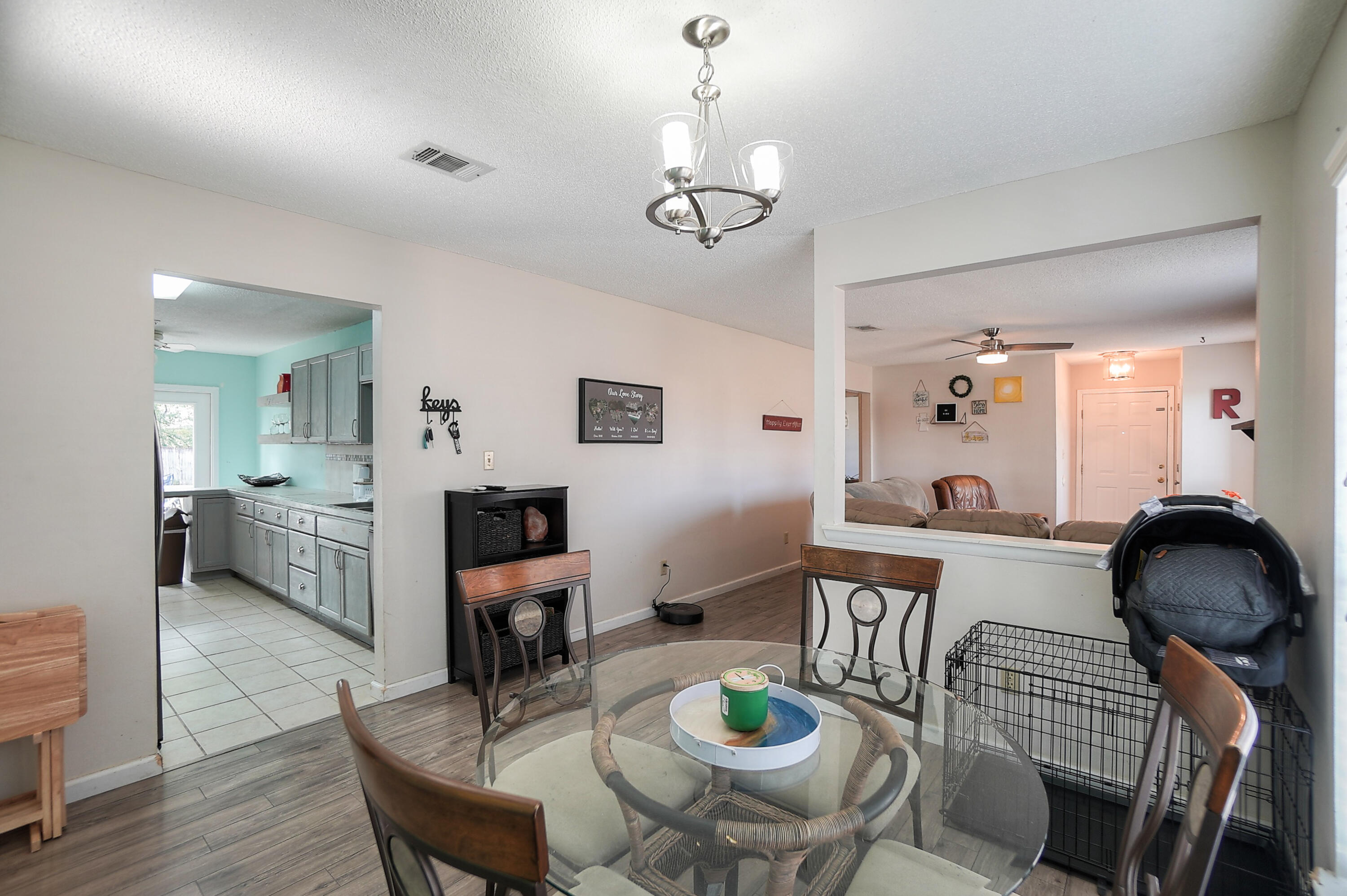 CIMARRON EST LOT 15 BLK B - Residential