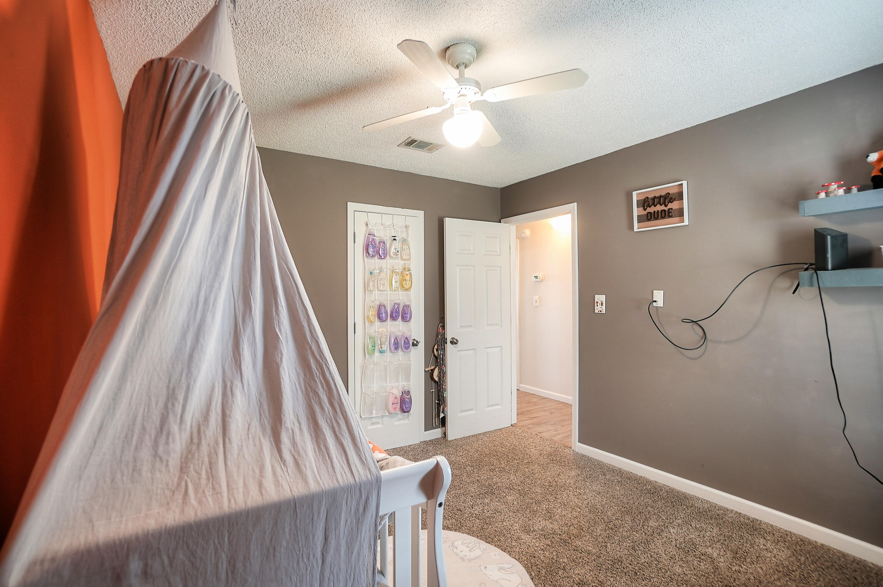 CIMARRON EST LOT 15 BLK B - Residential