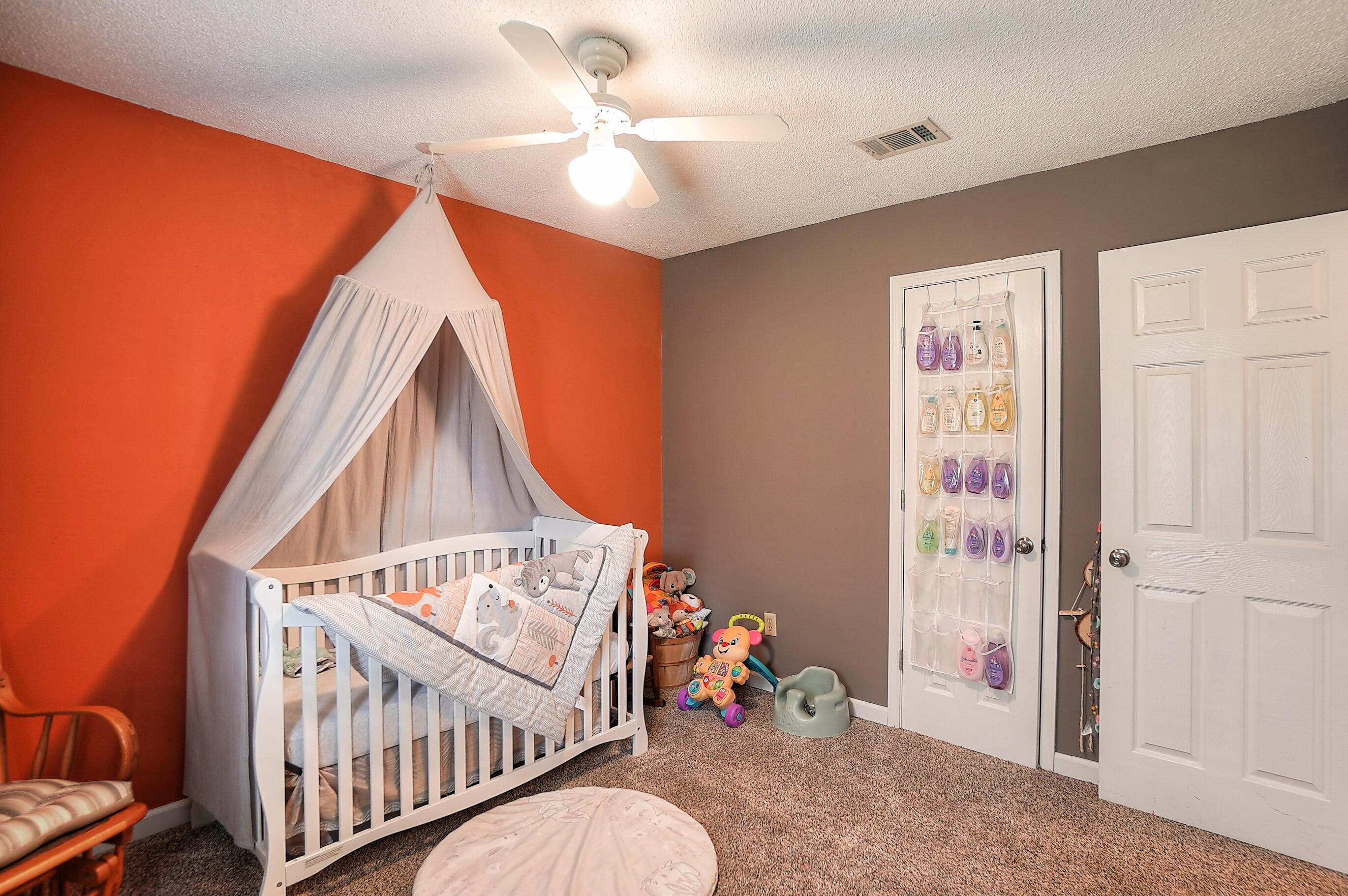 CIMARRON EST LOT 15 BLK B - Residential