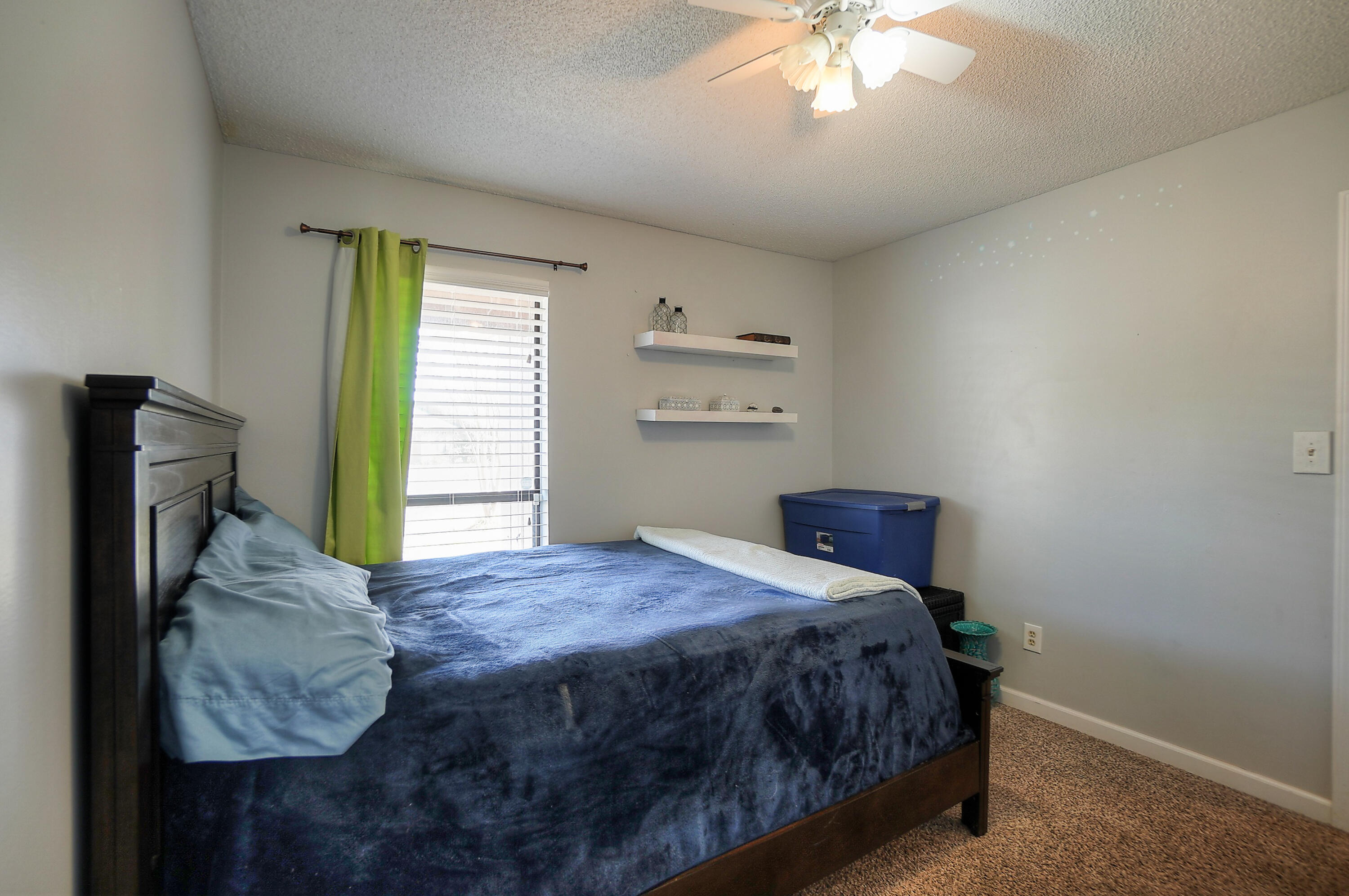 CIMARRON EST LOT 15 BLK B - Residential