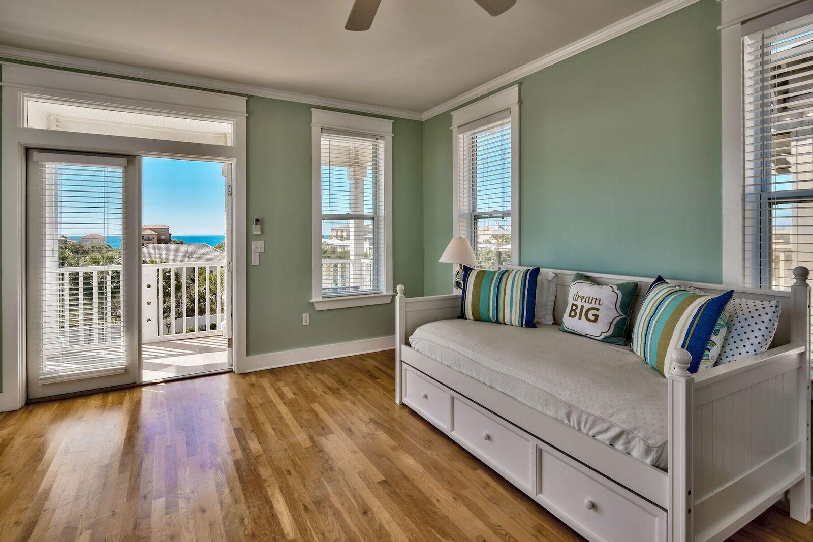 SEACREST BEACH - Residential