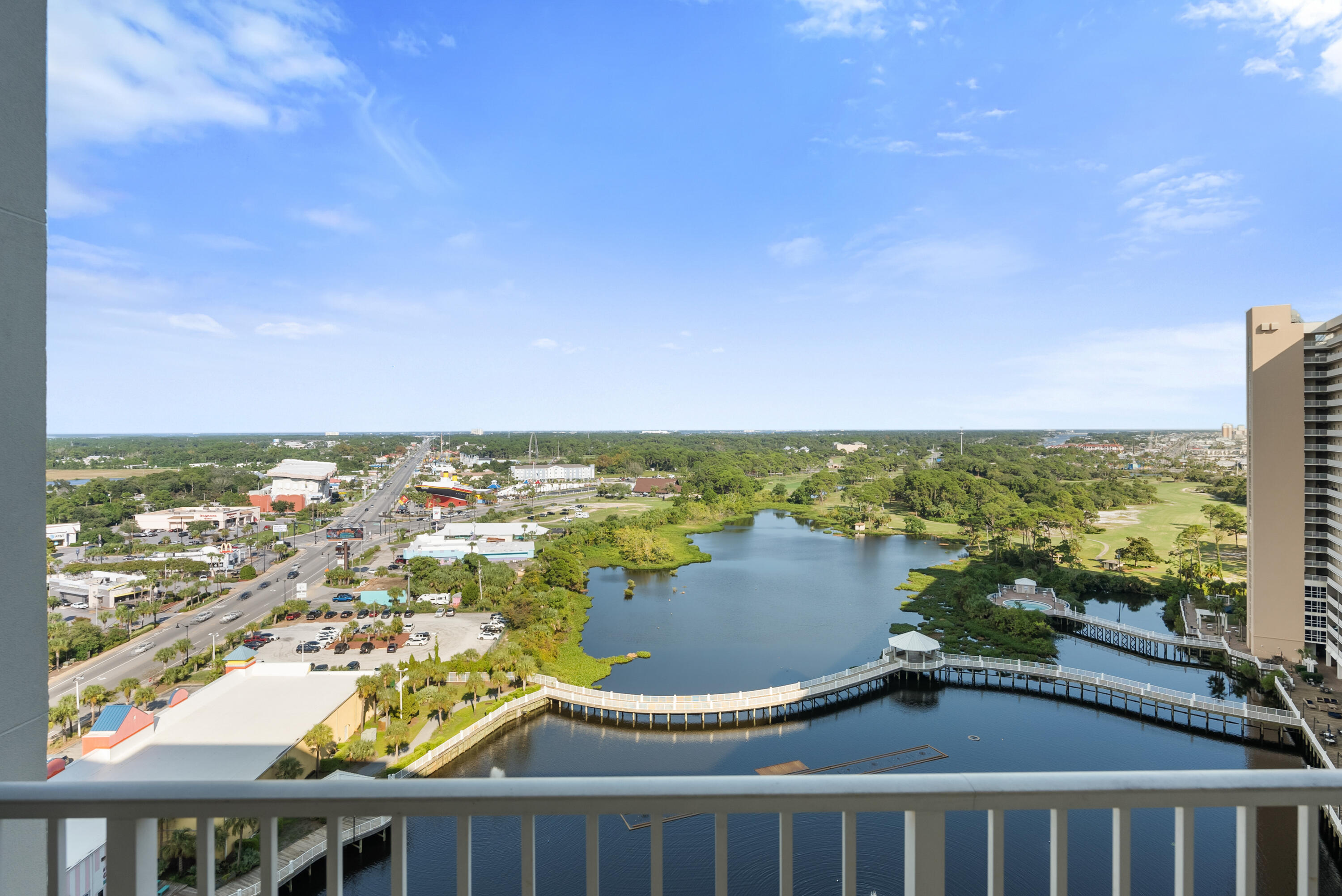 Laketown Wharf - Residential